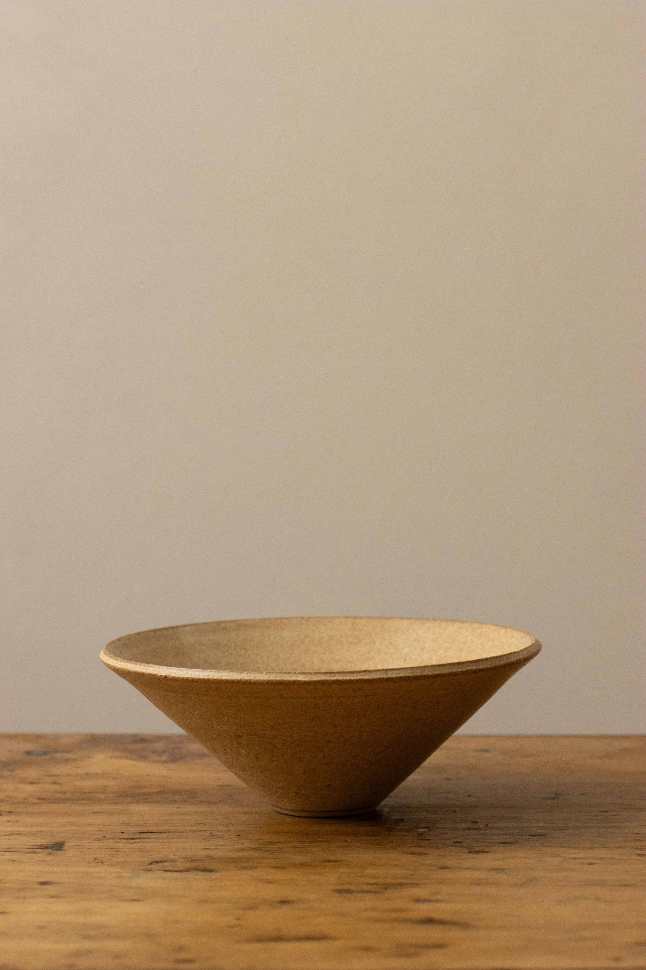 Angled bowl in hay