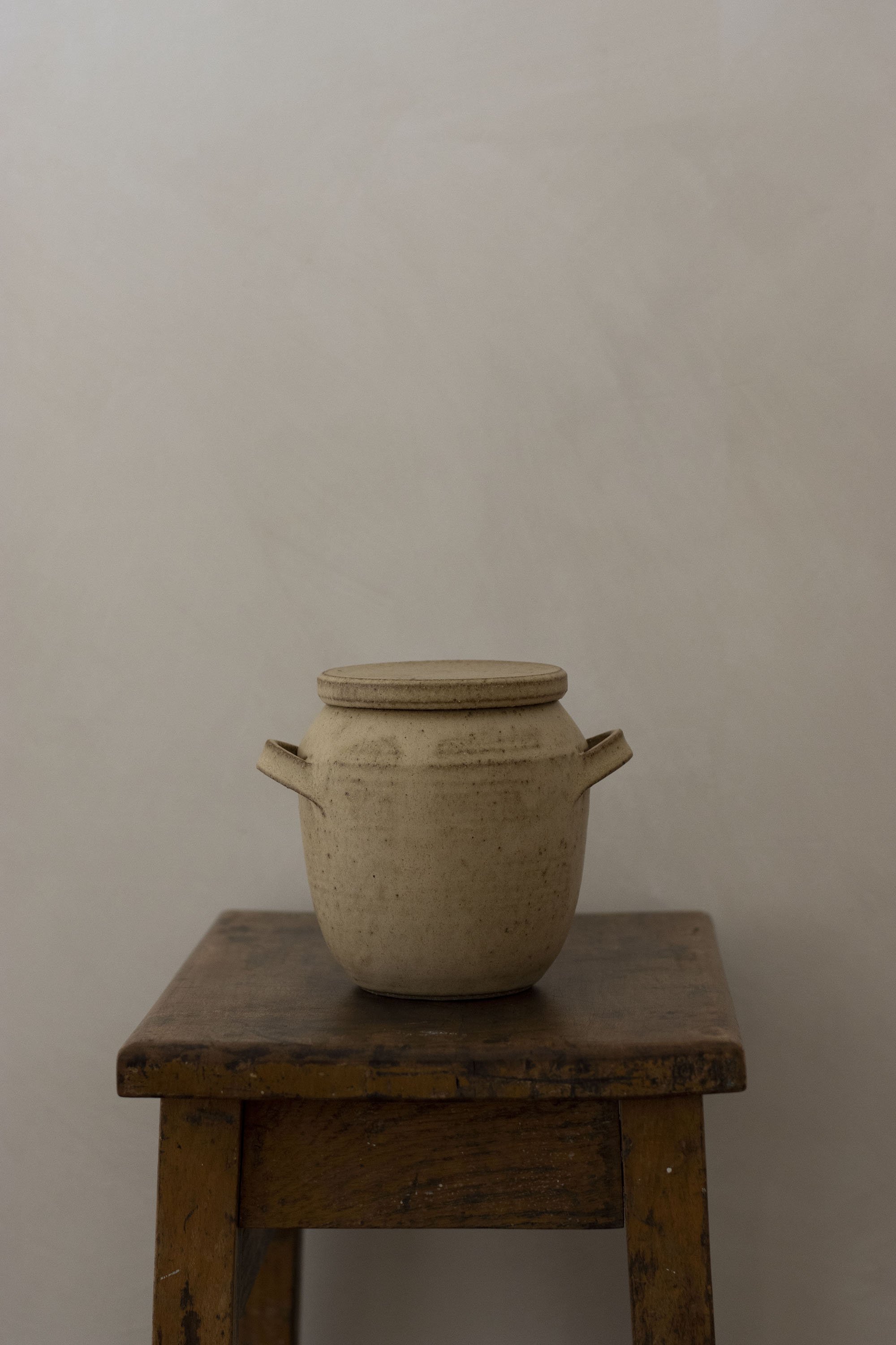 Jar 02 in hay
