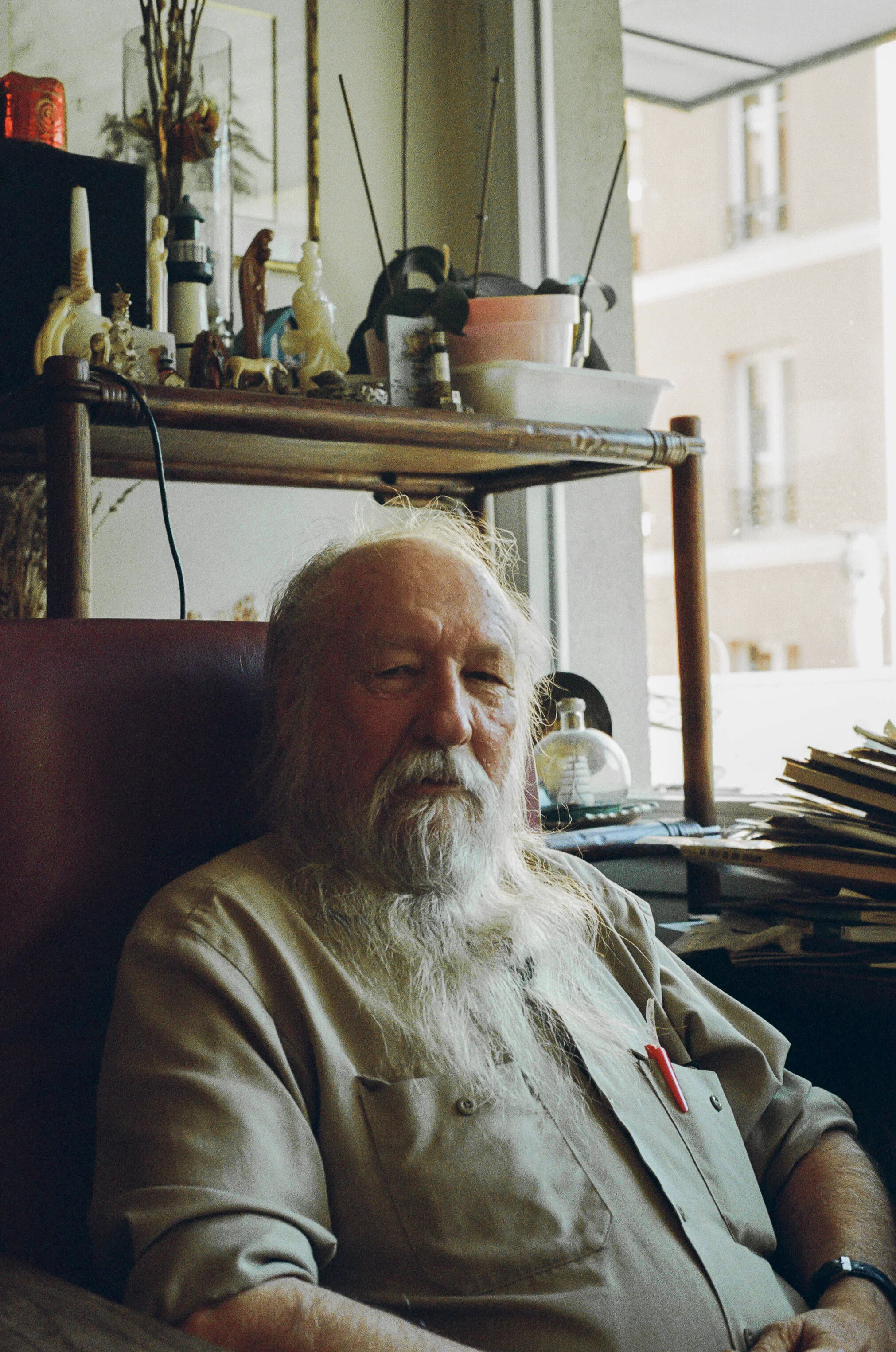 Gaetan Nikon MOJ-9.jpg