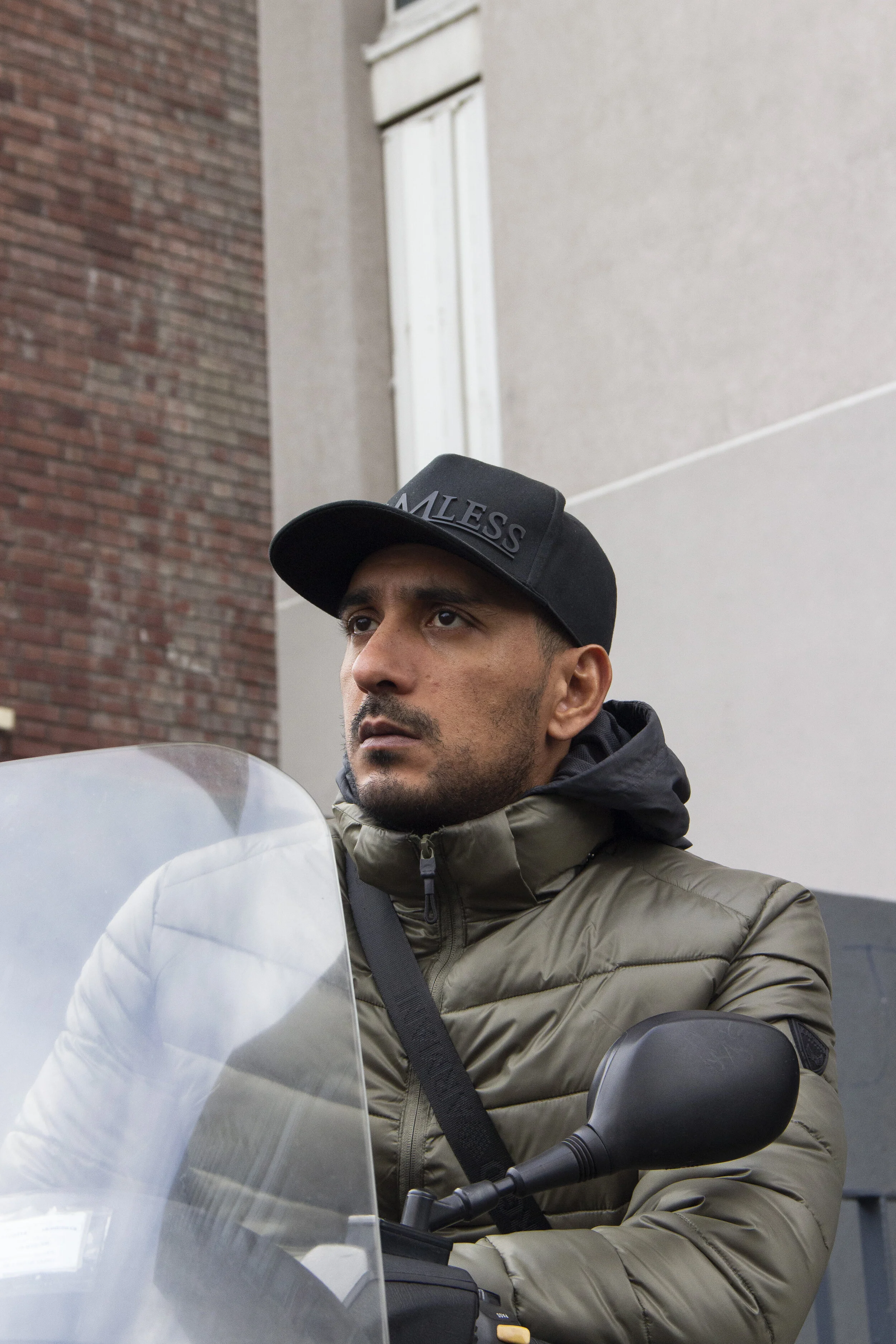 COURT METRAGE NIKON VF-12.jpg