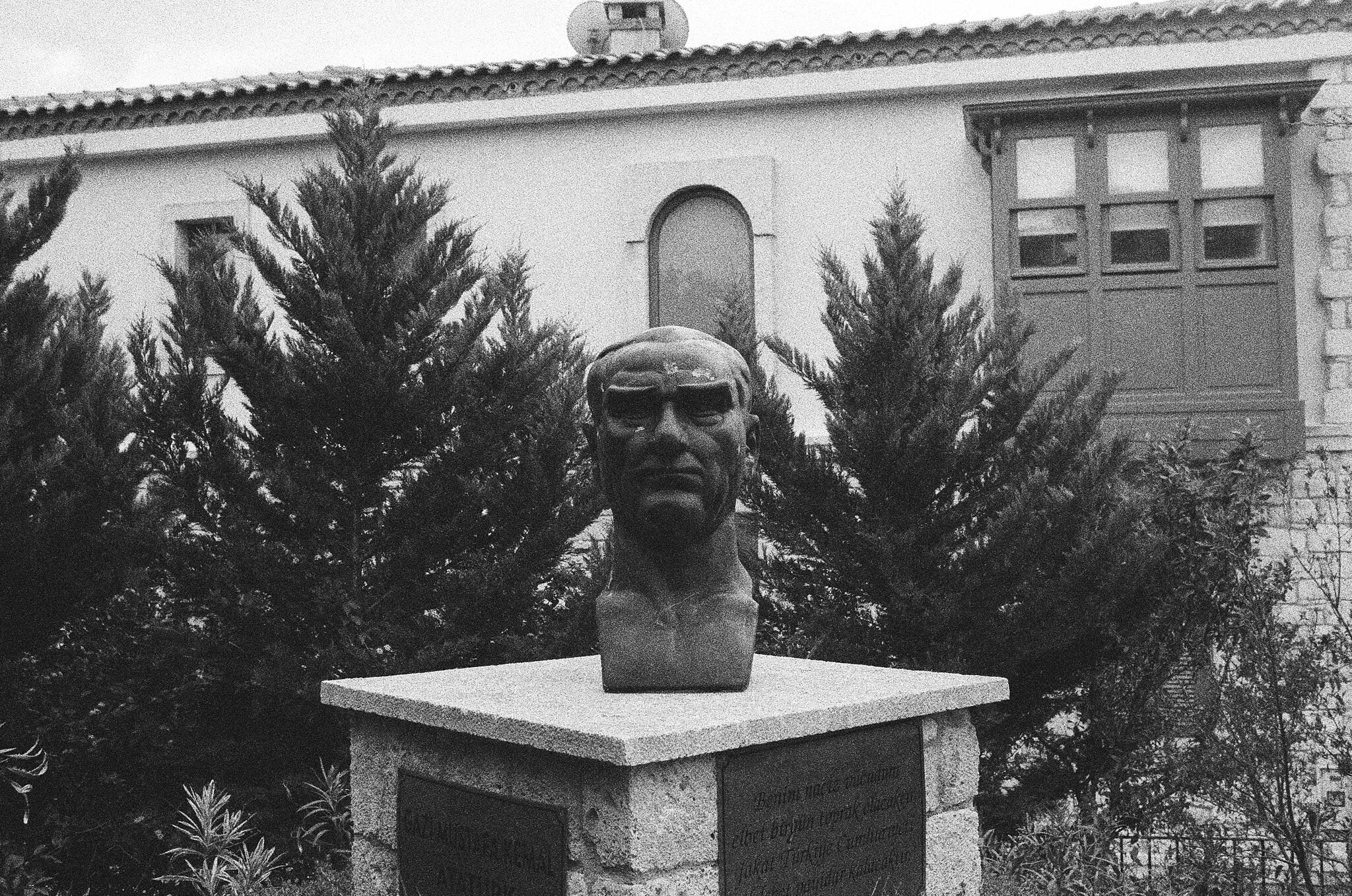 SINEQUANONE Backstage Delta 3200 9.jpg