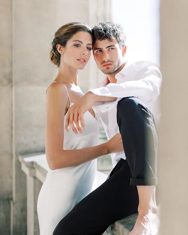 Romance &agrave; Paris .
.
.
.
.
.
@andyourstory @neverlandphotos #french #parisphotographer #pariselopement #pariselopementphotographer #parisprewedding #prewedding #preweddingphoto #preweddingshoot #wedding #luxurywedding #luxurylifestyle 
#photogr