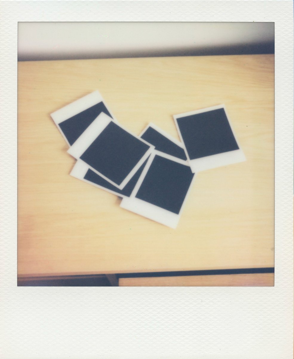 so-it-goes-polaroids-tomasz-kudaszewicz-08.jpg