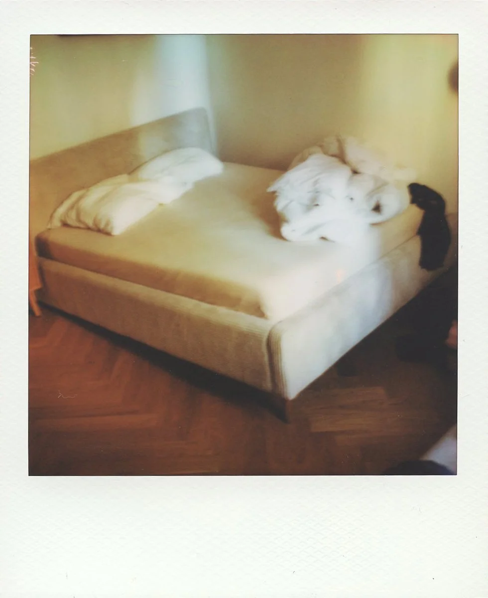 so-it-goes-polaroids-tomasz-kudaszewicz-51.jpg
