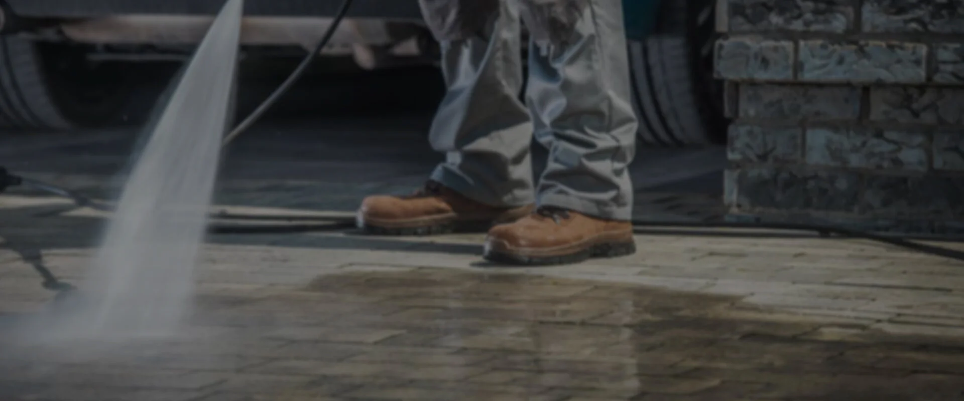 banner-driveway-pressure-wash.jpg