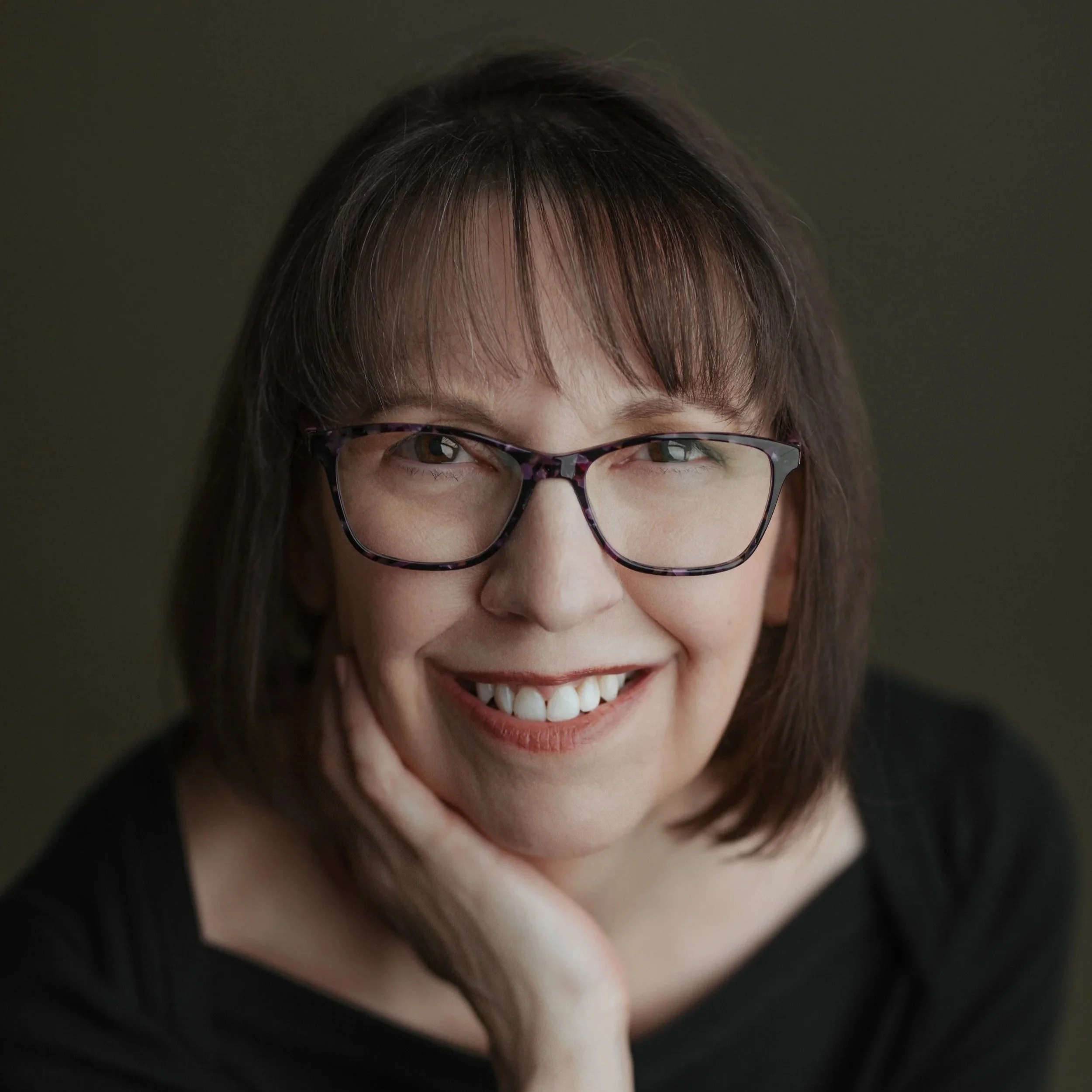 Kelly Mustian