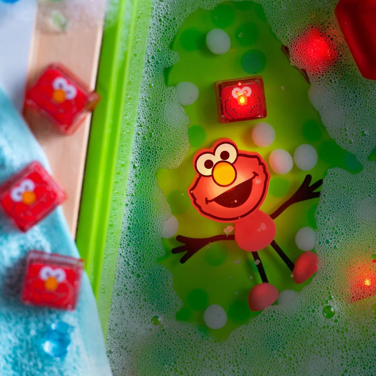 Elmo lights.webp