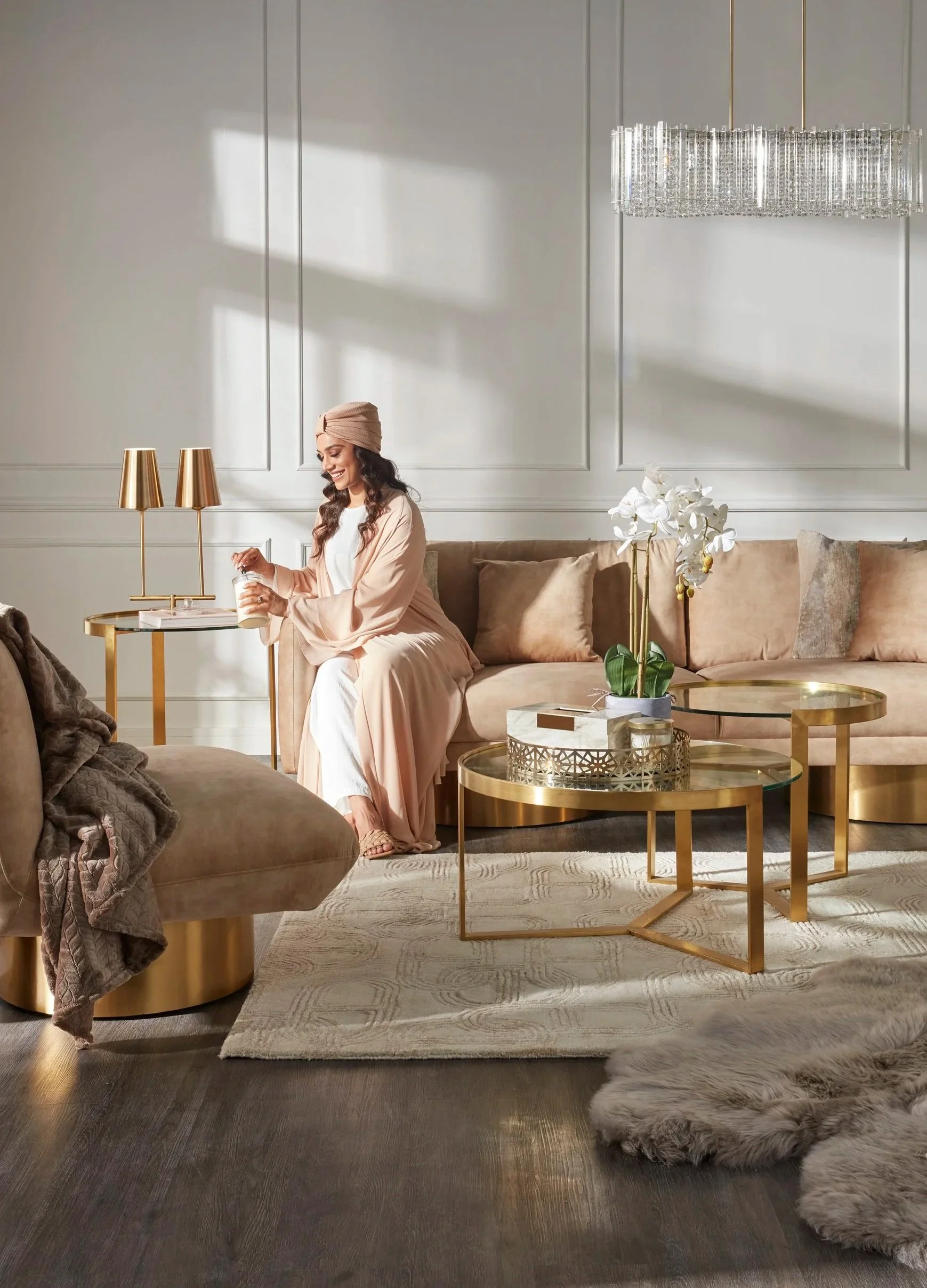 21-09-25-HomeCentre-2a-ExclusiveSofa-0143+1.jpg