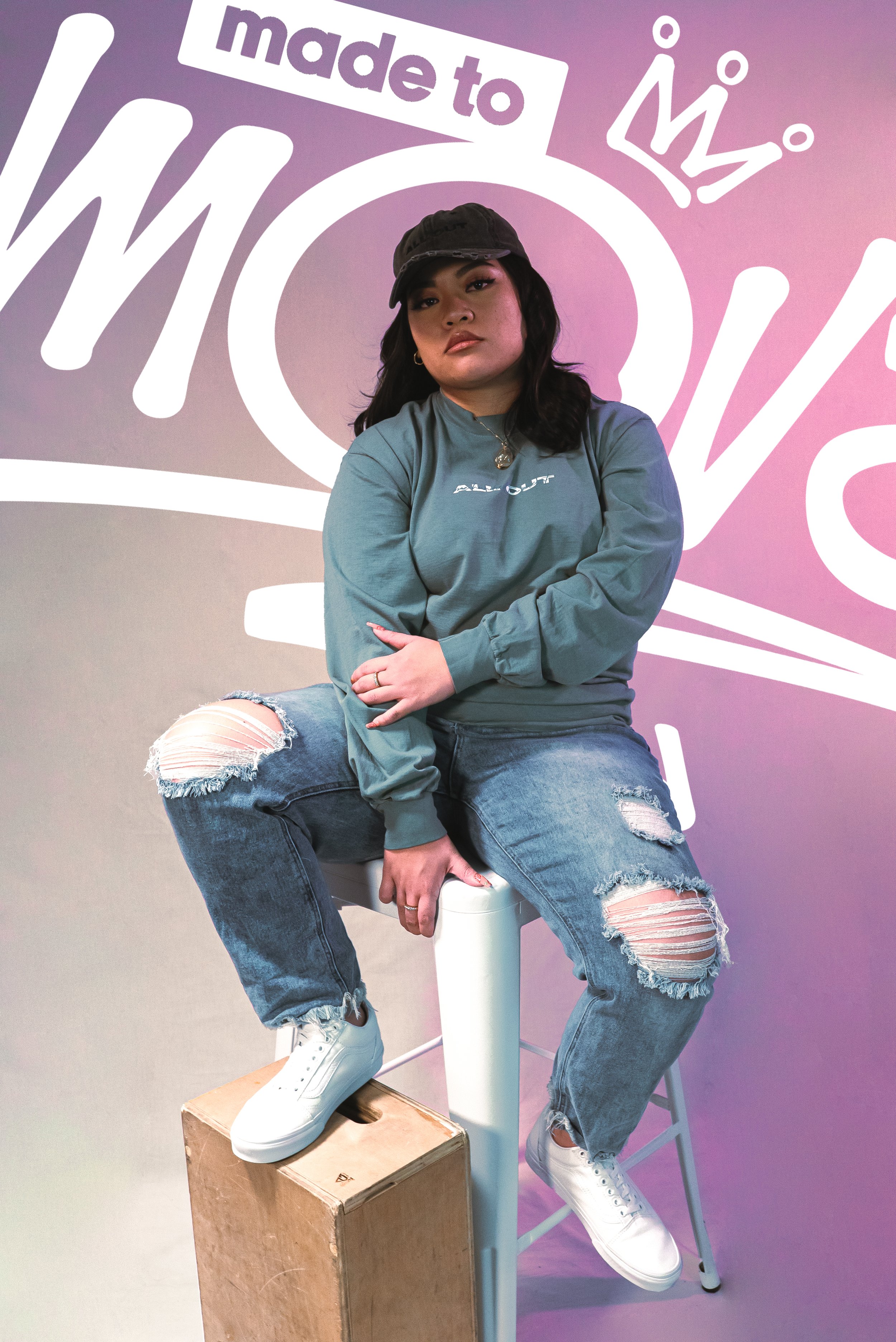 Made to Move - Merch - Isa 3.jpg