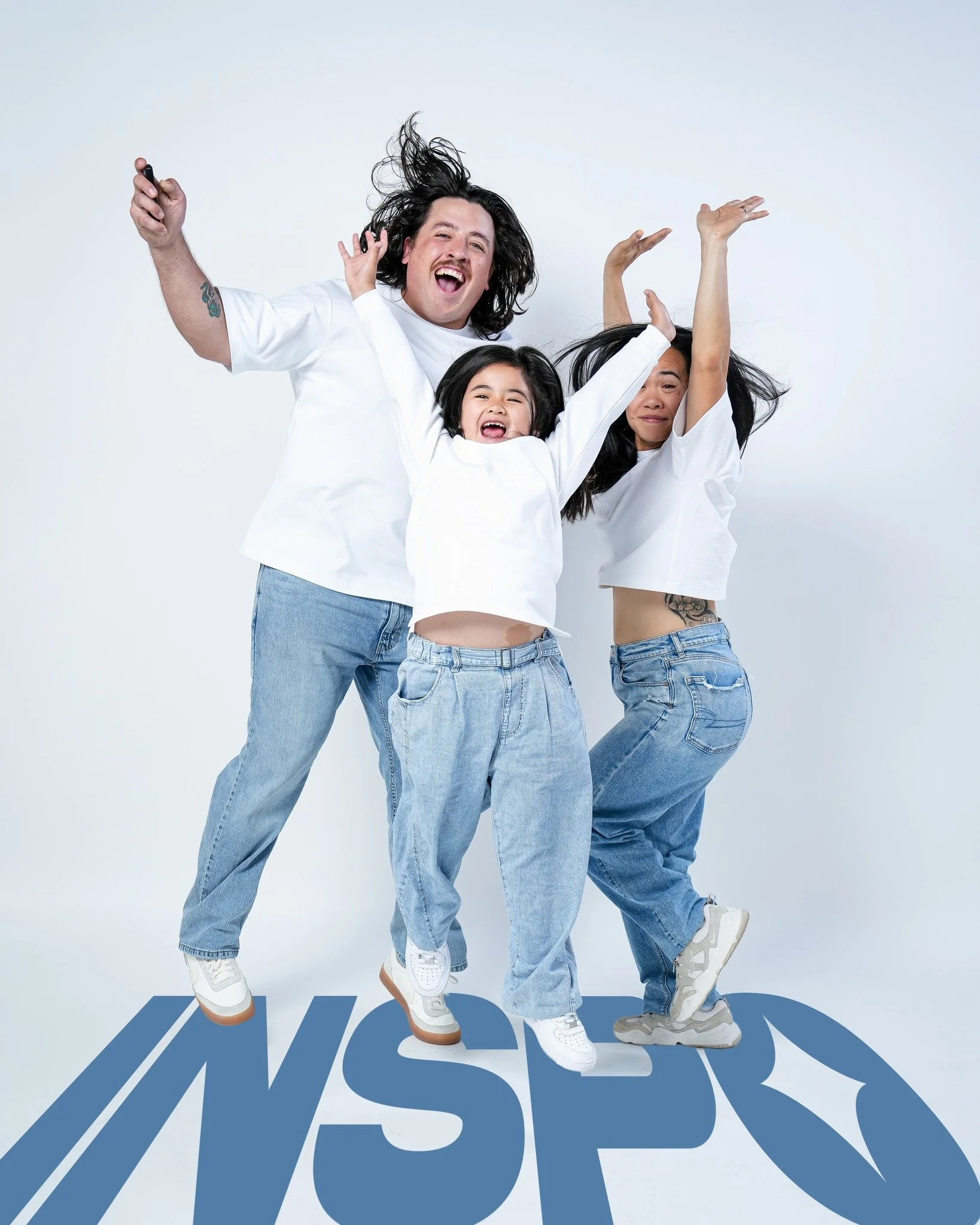 Joy runs in the family 💙

📸 INSPO: a self-portrait studio
🗓 thurs-sat | 🕐 1pm-8pm | 💵 cash only | 🇬🇺 tumon, gu
for more info, visit www.projectinspire.co (link in bio)