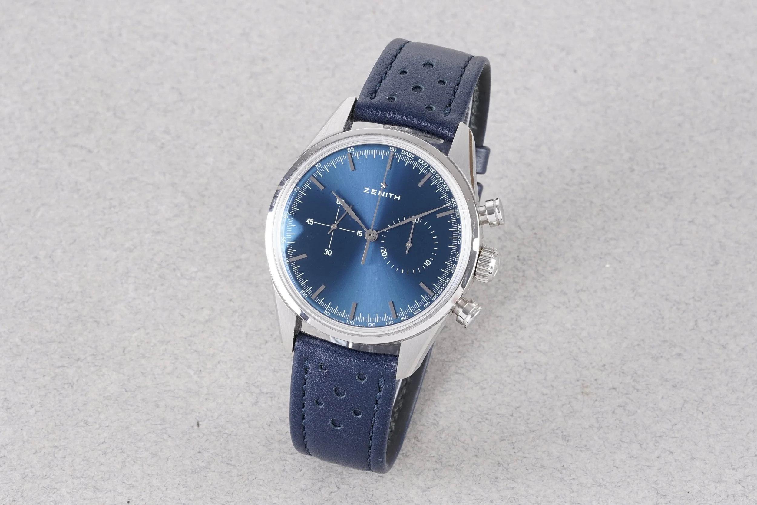 ZENITH EL PRIMERO CHRONOMASTER HERITAGE W/ GUARANTEE CARD REF. 03.2150.4069/51.C805 CIRCA 2017