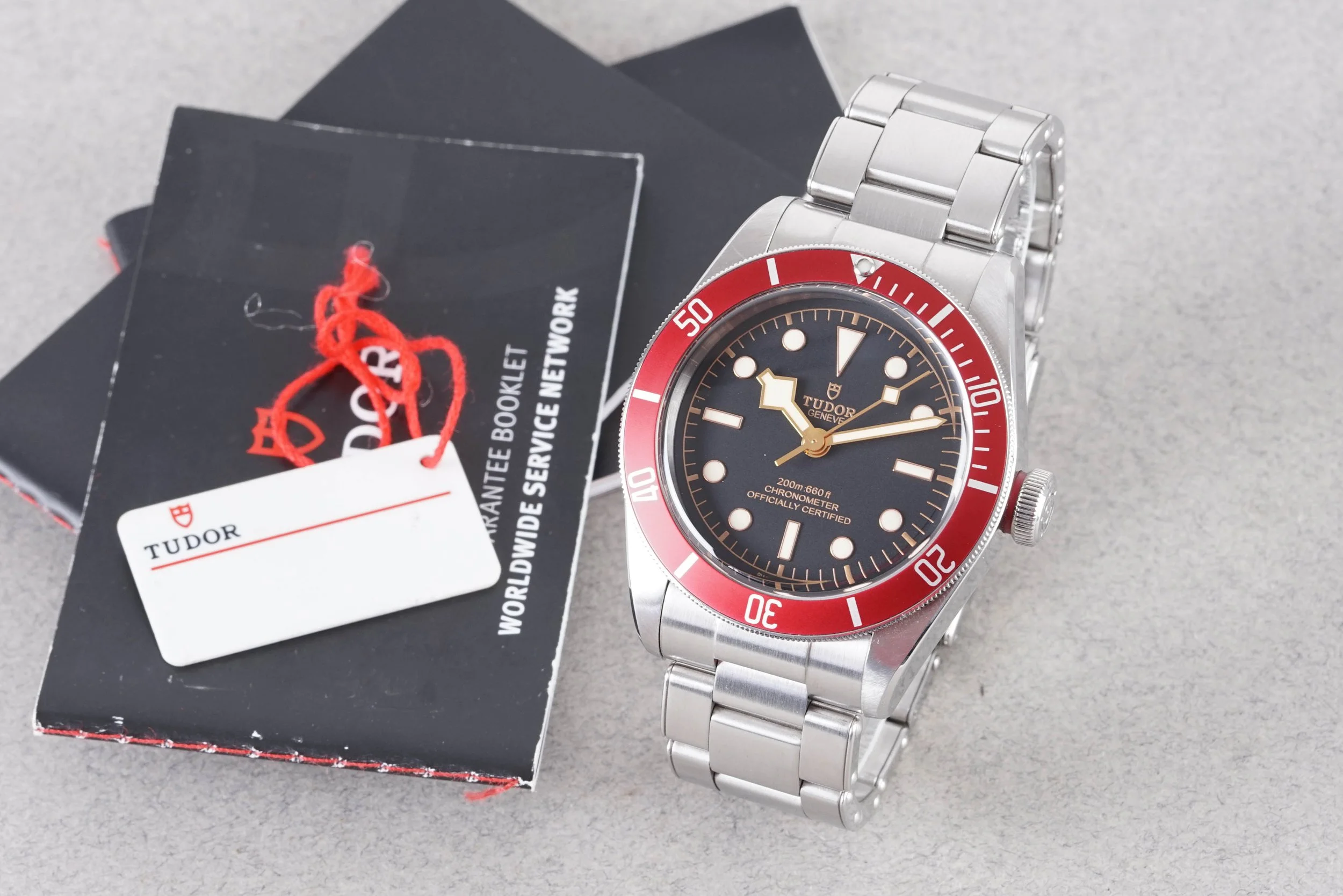 TUDOR BLACK BAY W/ BOX & GUARANTEE BOOKLET REF. 79230