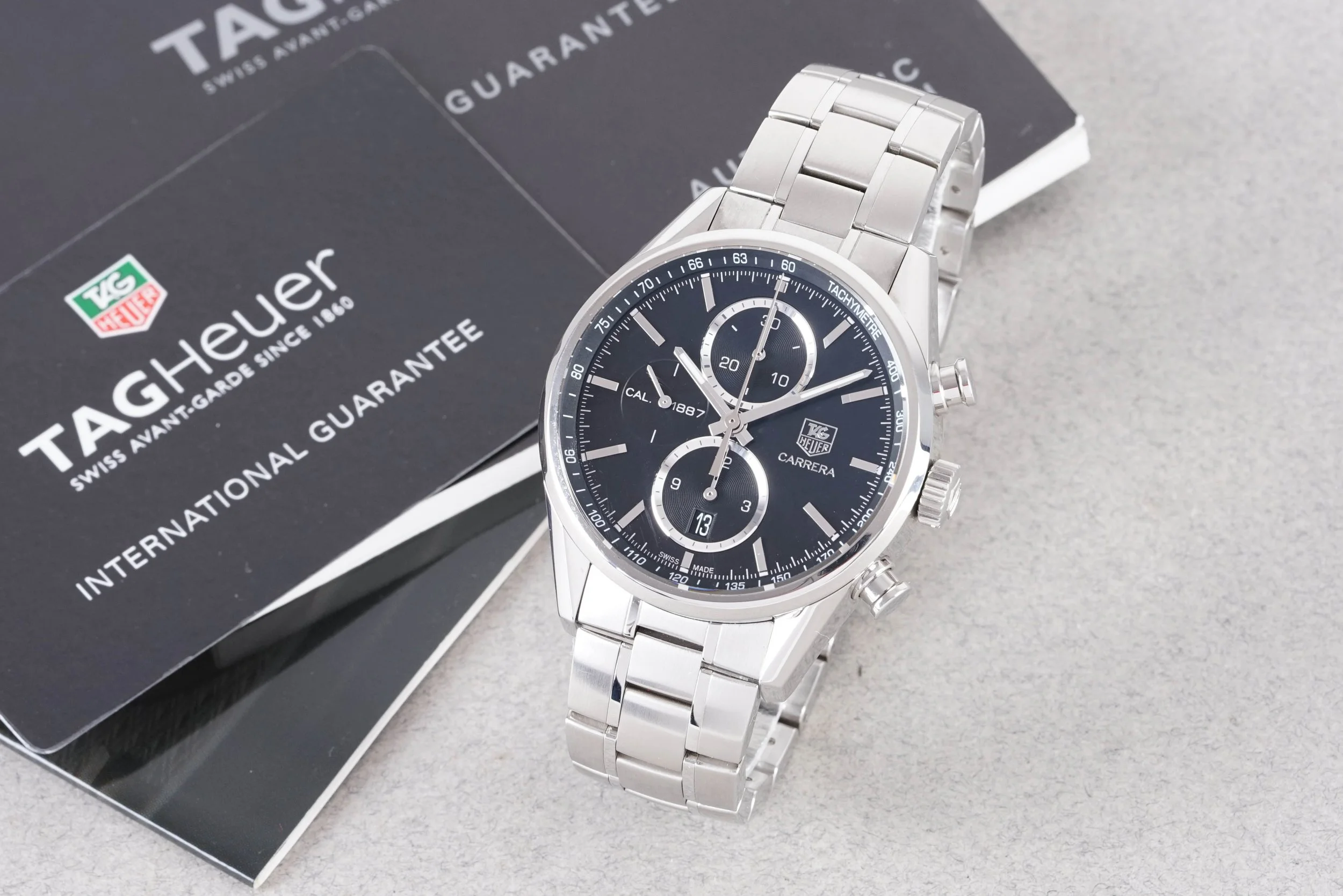 TAG HEUER CARRERA DATE AUTOMATIC CHRONOGRAPH W/ GUARANTEE CARD REF. CAR2110-0