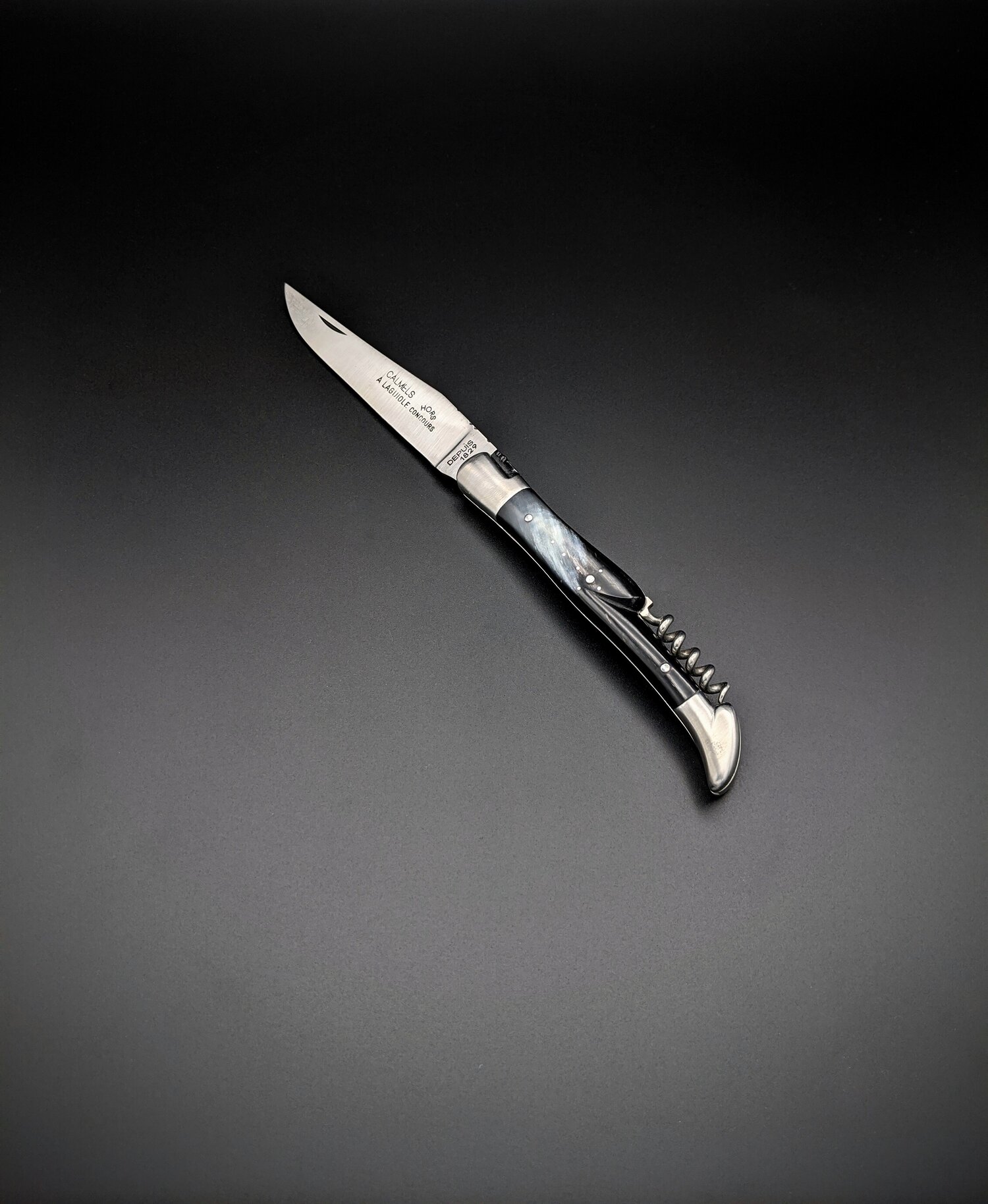Couteau + tire-bouchon, deux mitres et corne pressée — Coutellerie  J.CALMELS
