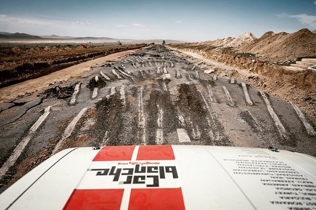 Difficult roads lead to beautiful destinations!
⠀
#themongolrally #ulanude #ulaanbaatar #rallycar #mongolia #mongolrally #mongolrally2019 #mongolrally2020 #toyota #toyotacorolla #toyotacorollake20 #carblanche #silkroad #adventuretravel #gobidesert #u