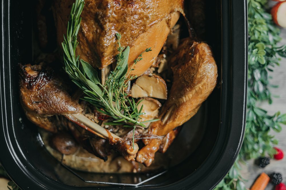 make-thanksgiving-turkey-in-roaster-oven-kengs-kitchen.jpg