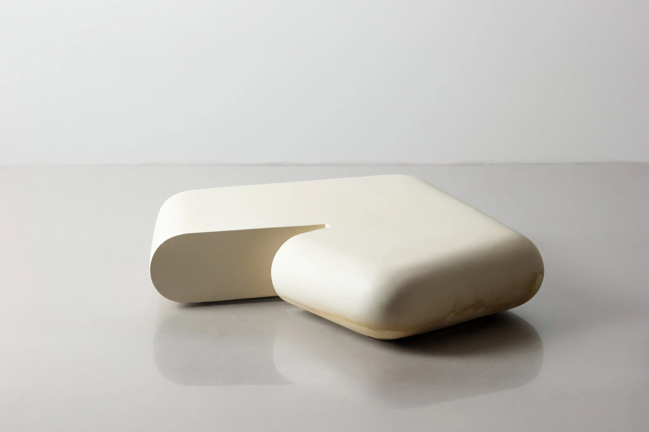 MODEL V2