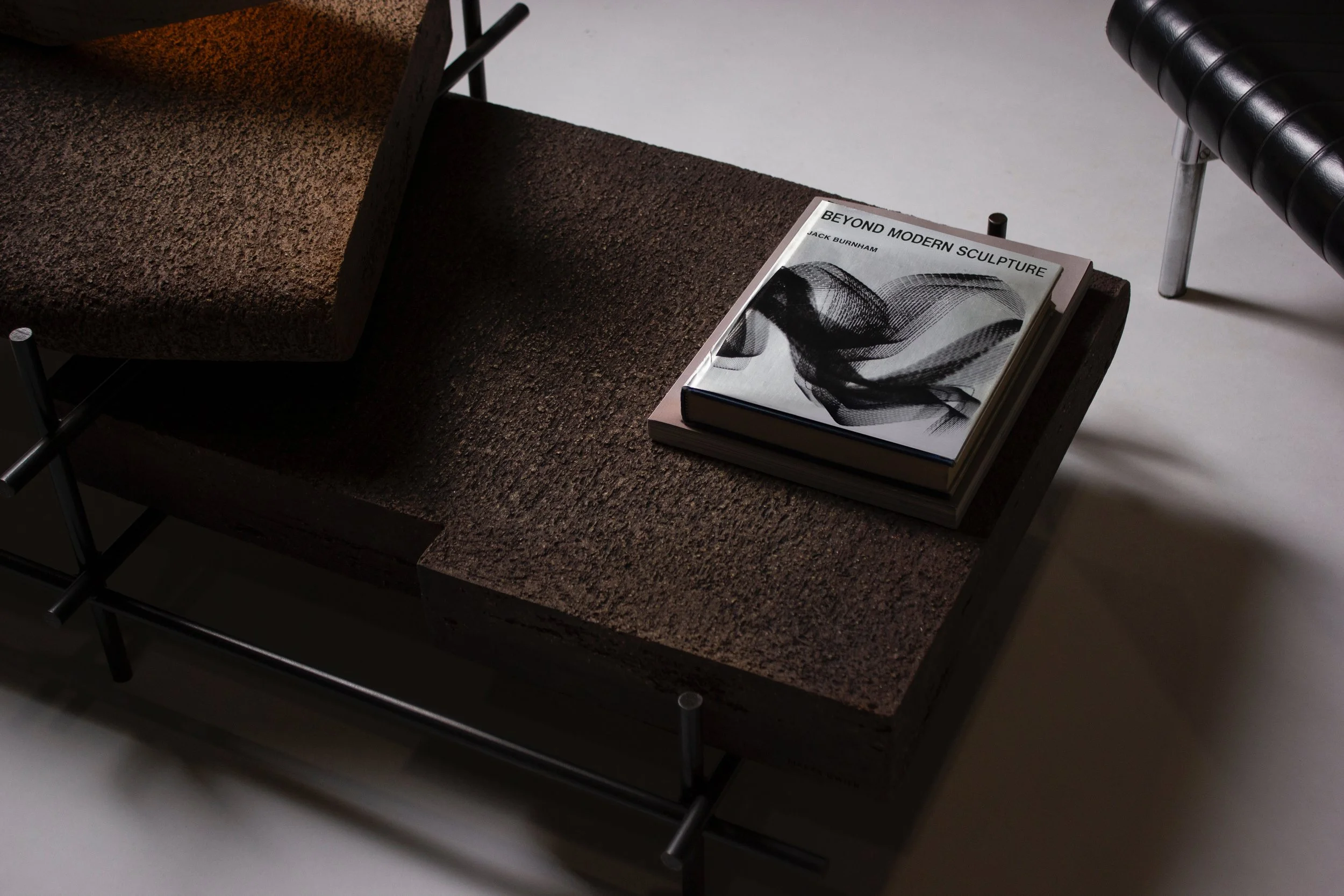 Divergent Motions, Coffe Table by Marek Cwiek. Sculptures and Collectible Design Works