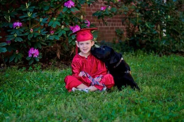 Community Comes Together to Get 6-Year-Old a Service Dog