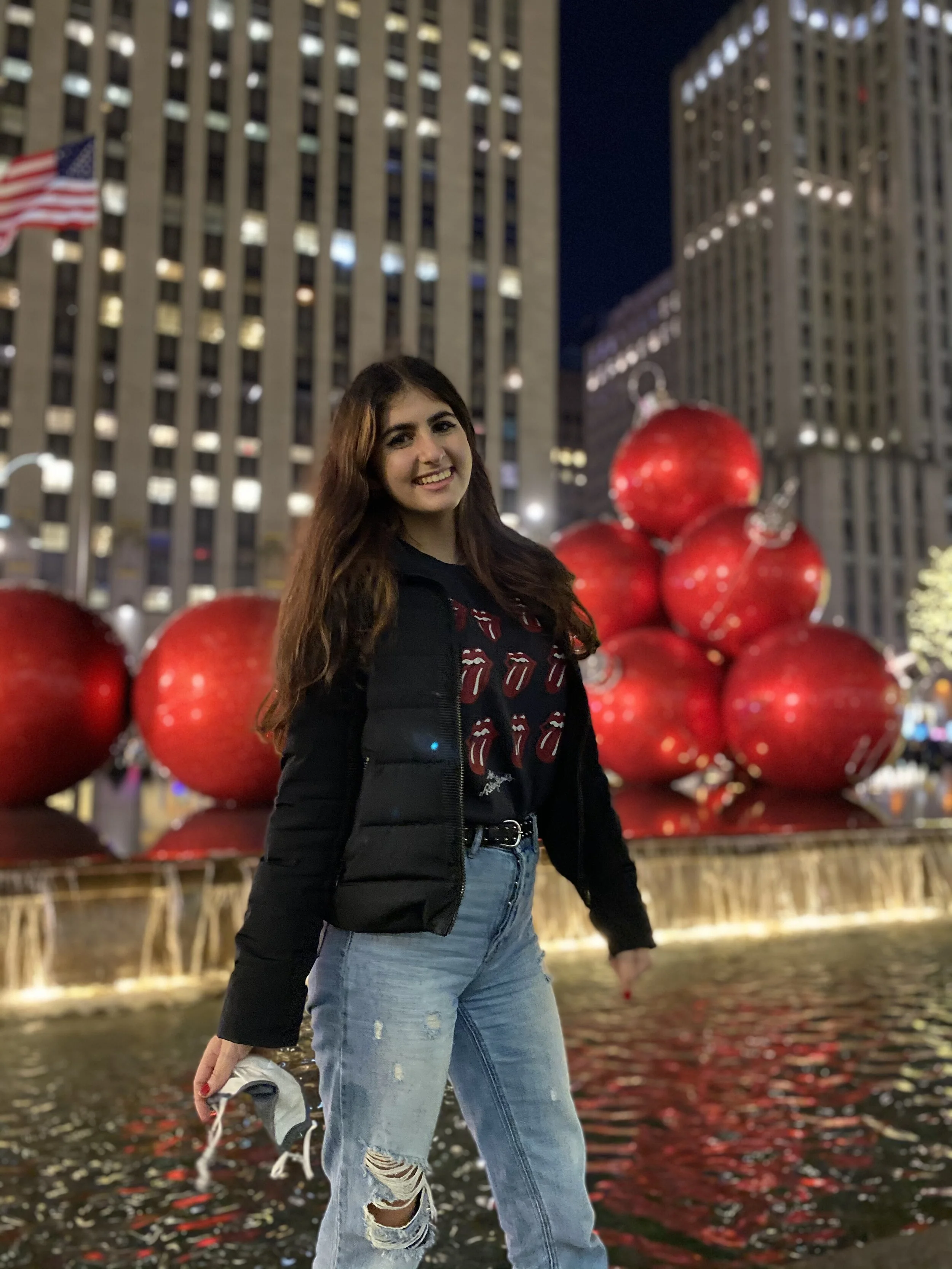 High School Student Raises Thousands with Virtual Concert 