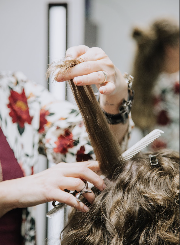 How to Choose the Right Haircut