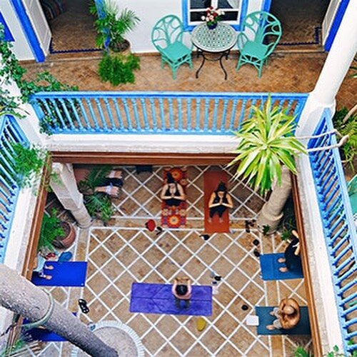 🔺If your looking to deepen your yoga practice and leave your day to day life to find something new, join me in #Morocco for the best of both worlds. We&rsquo;ll be practicing a mix of hatha, yin, and vinyasa yoga +meditation and breath work. When we