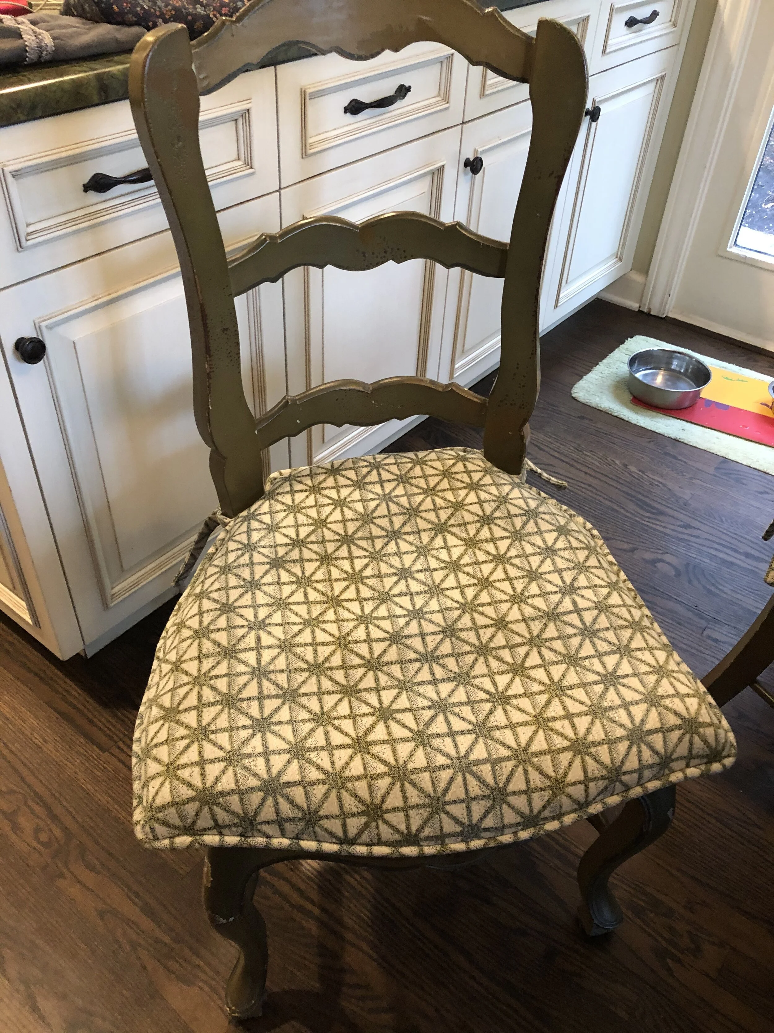 Custom chair seat pad, with self-cording.