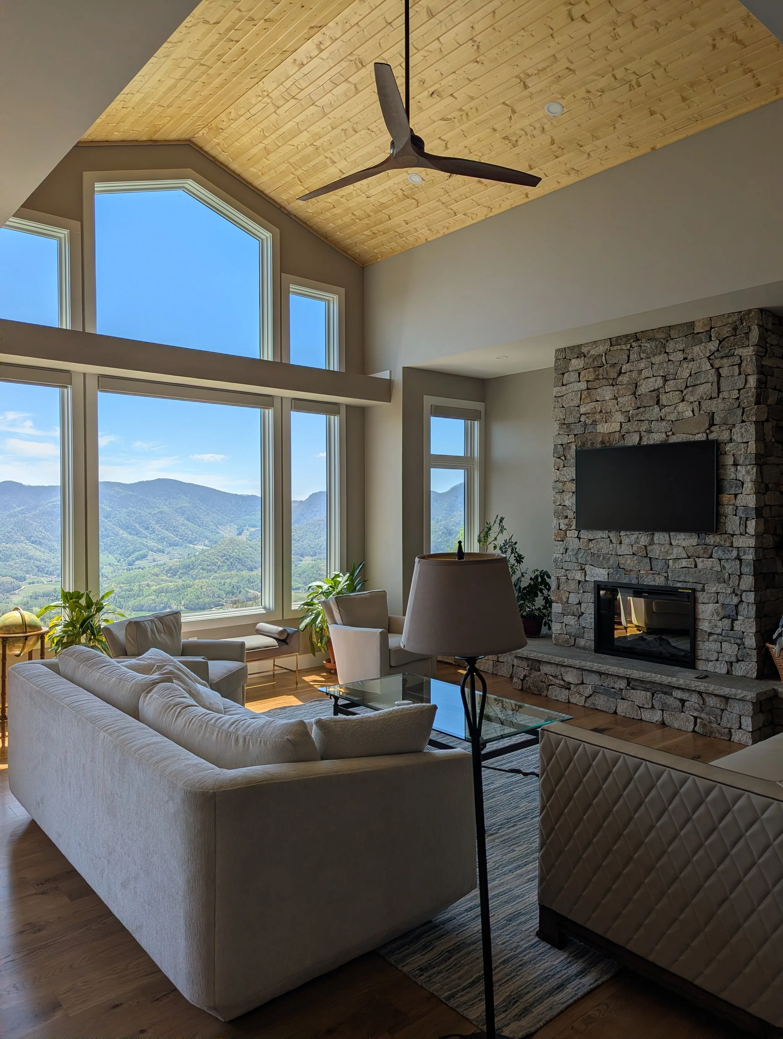 Freemont Dr. Residence