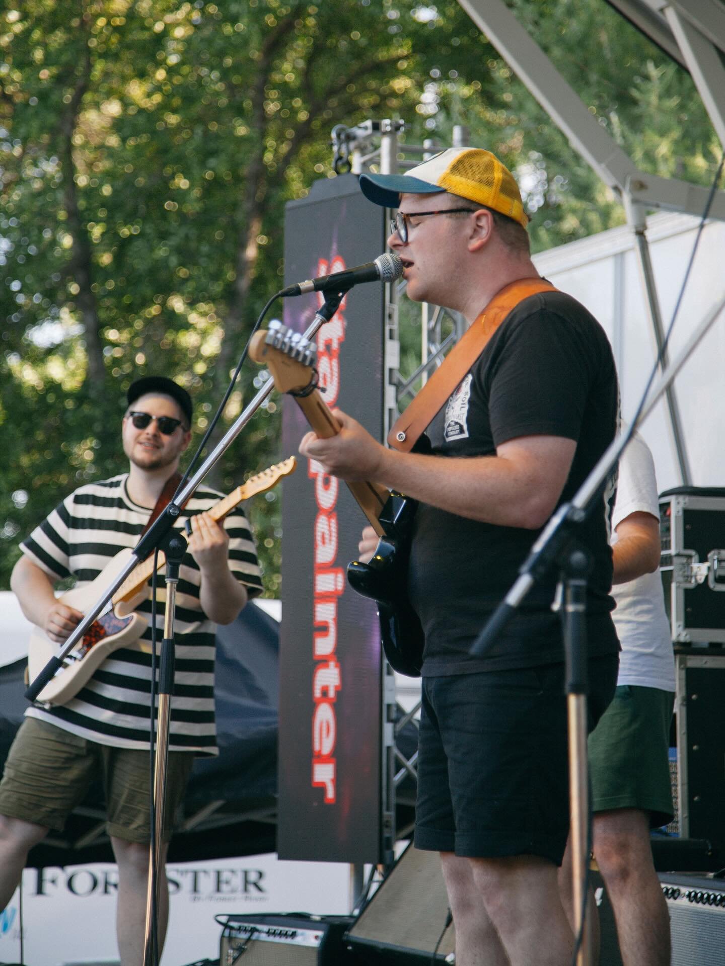 We have a handful of shows coming up around Alberta over the next few weeks! If we&rsquo;re in your neck o&rsquo; the woods come say hi! ☀️

HAYS /// Sat Aug 16 /// House Show (Message for info!)

LETHBRIDGE /// Tue Aug 19 /// @whoopupdays 

EDMONTON