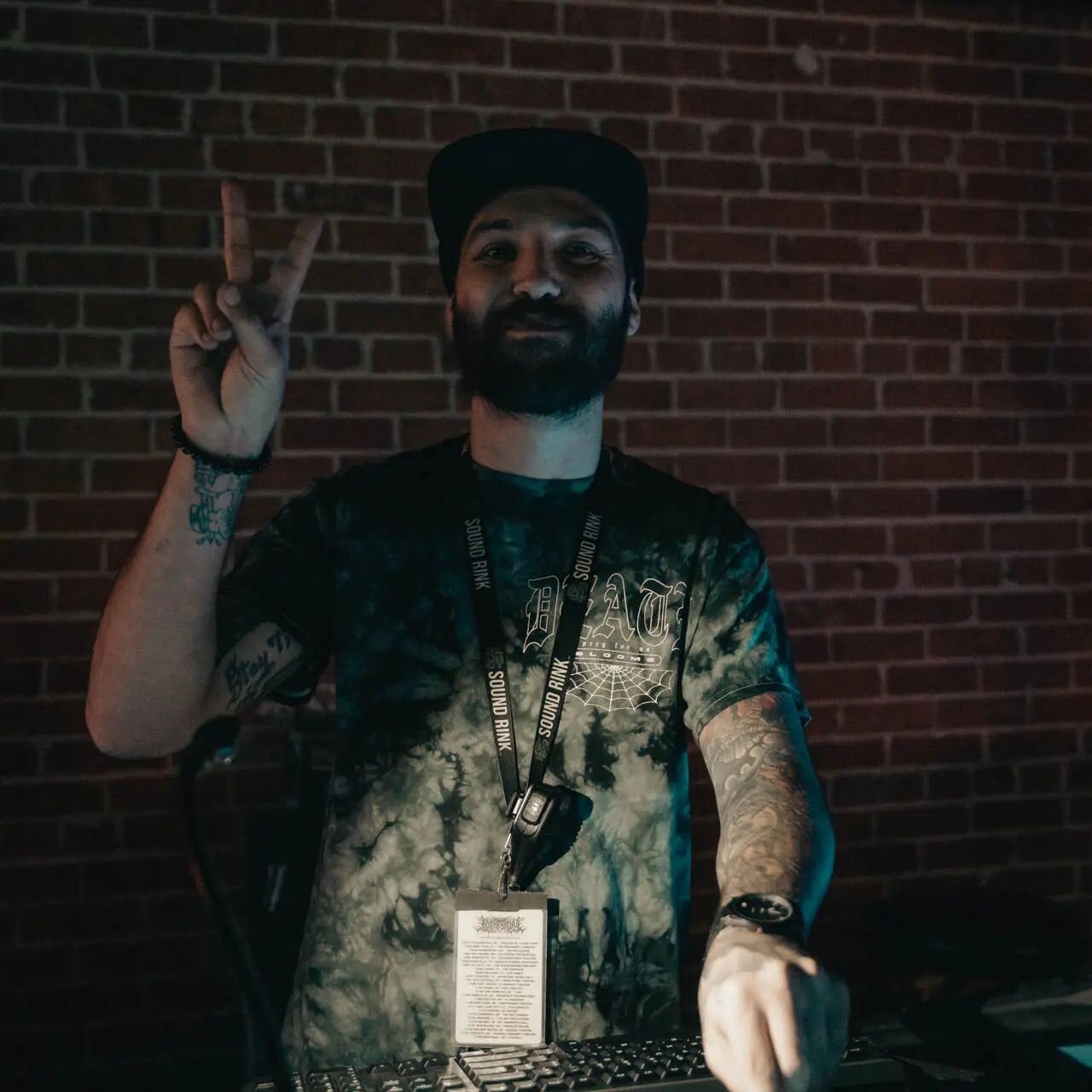 Hey, I'm Nate. I make live shows look sick. Looking for for a tour in January/February! 
📸 @caaalebarnaud