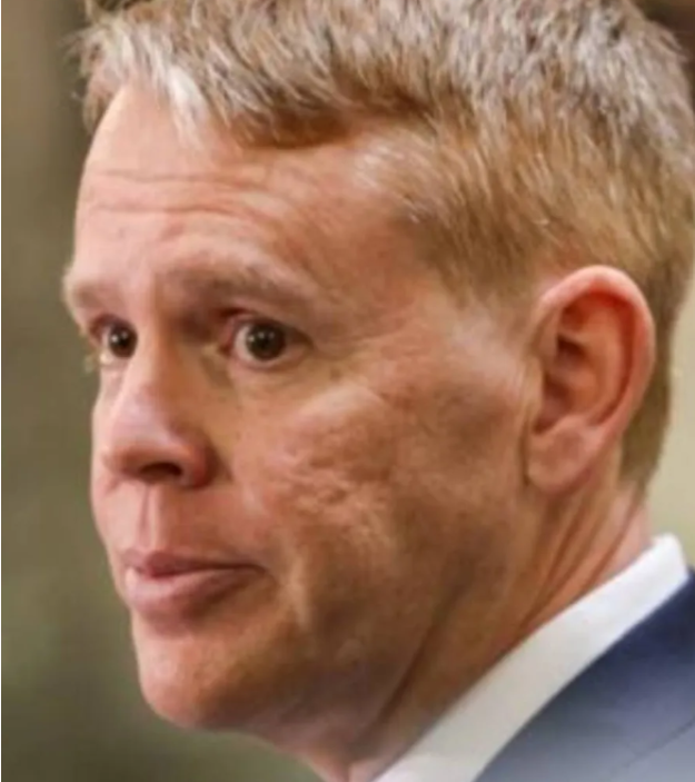 Chris Hipkins Must Resign