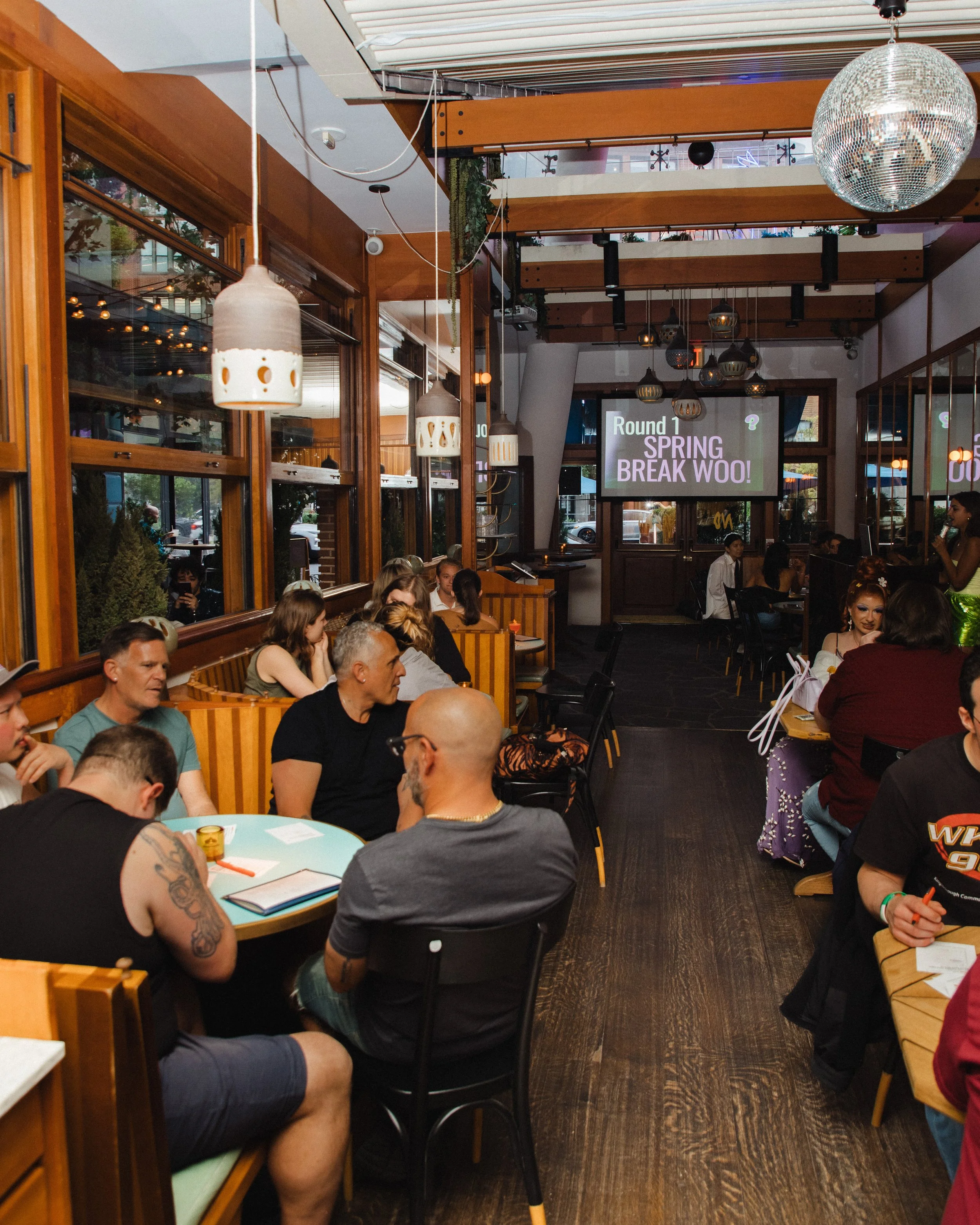 KMP_TheStandardEV_TriviaNight-12.jpg
