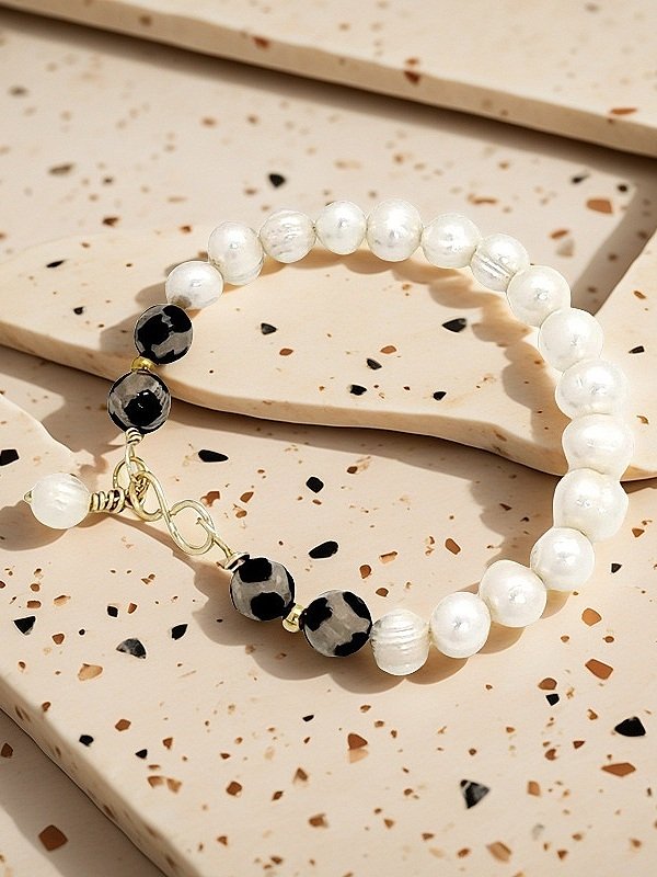 SQ3954813 Pearls and Agates