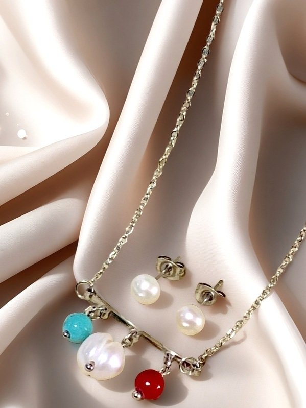 SQ1153254 Coral Pearls