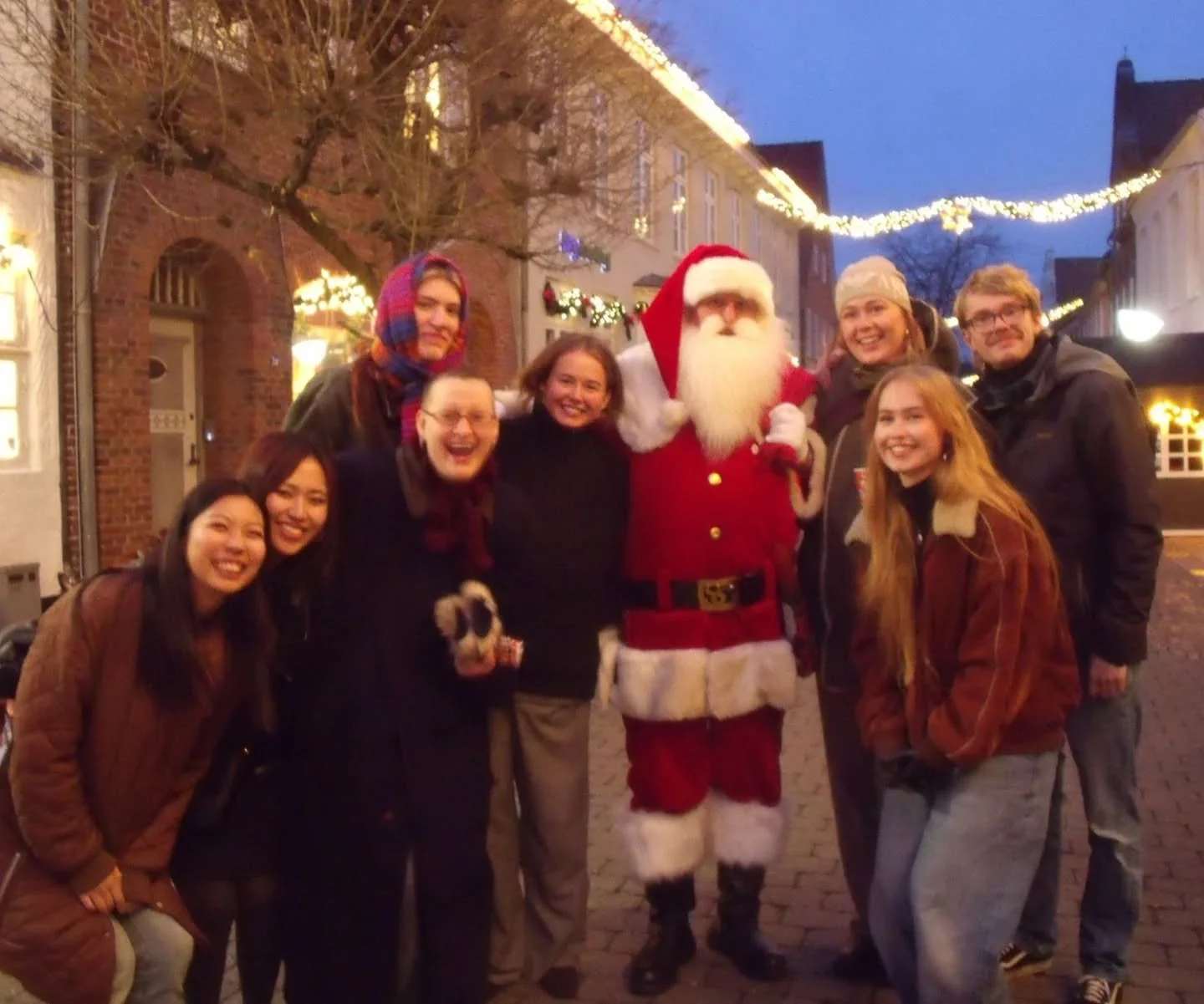 Rigtig gl&aelig;delig jul fra alle os p&aring; L&oslash;gumkloster H&oslash;jskole 🎄🎅🦌🌟

#l&oslash;gumklosterh&oslash;jskole #h&oslash;jskoleliv #h&oslash;jskole #h&oslash;jskolerne #sabbat&aring;r