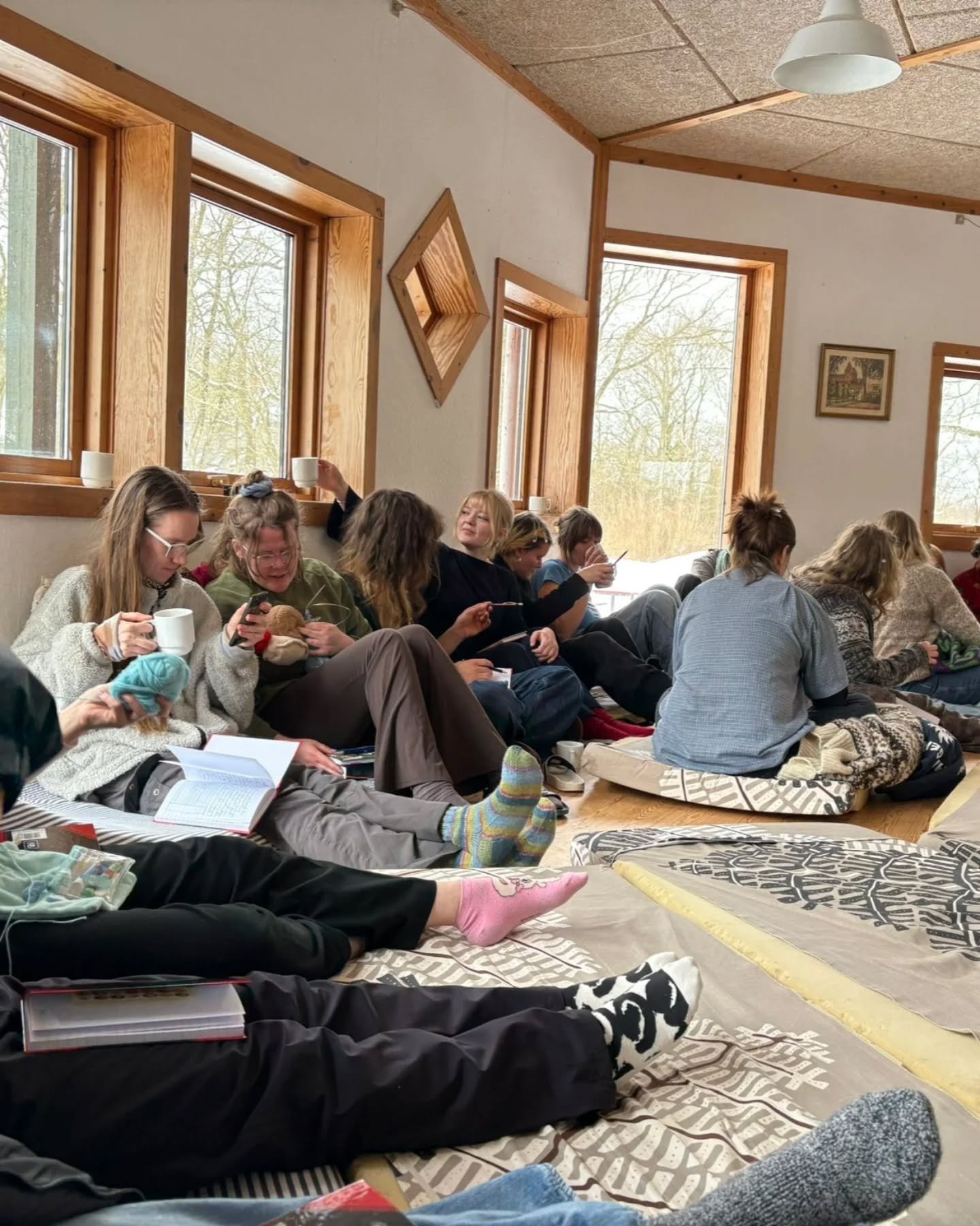 En hyttetur er efterh&aring;nden blevet en fast del af programmet i starten af hvert semester 🏠🌳

Denne gang gik turen til Glant Camp i den sk&oslash;nne s&oslash;nderjyske natur, hvor vi brugte en hel weekend p&aring; bare at hygge, snakke, synge,