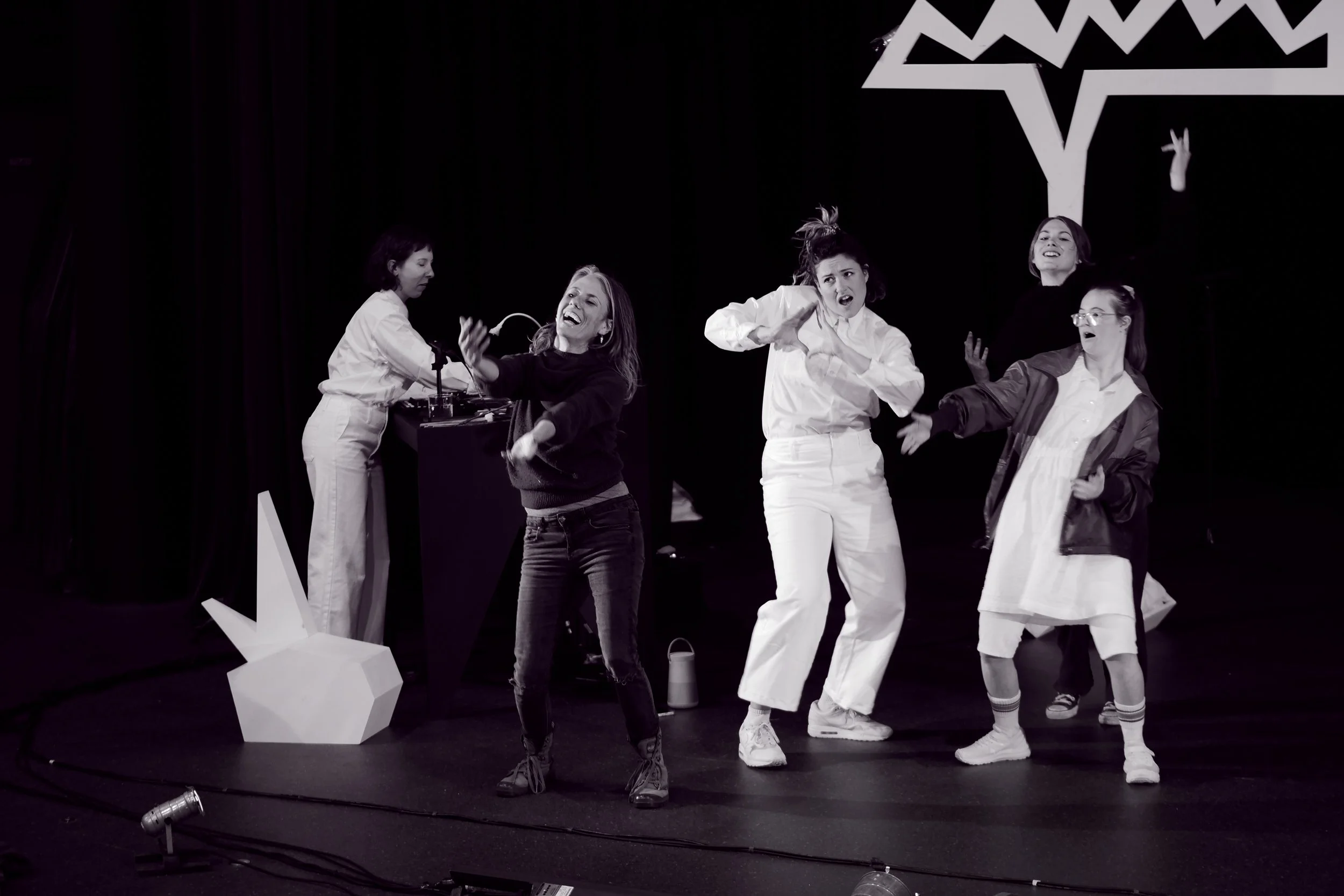 ITF june- process:rehearse VK87.JPG