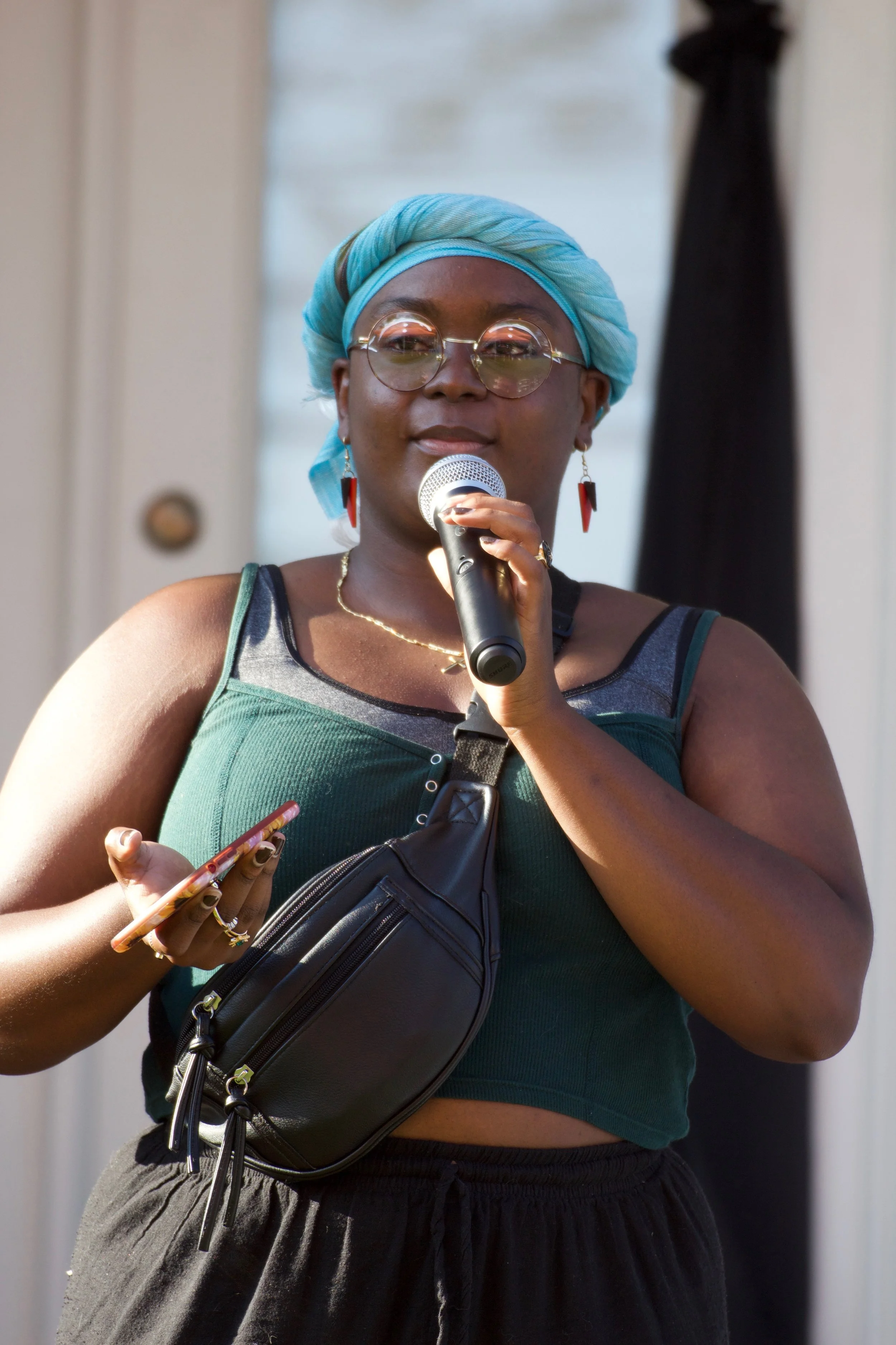  Award winning poet Jay Délise 