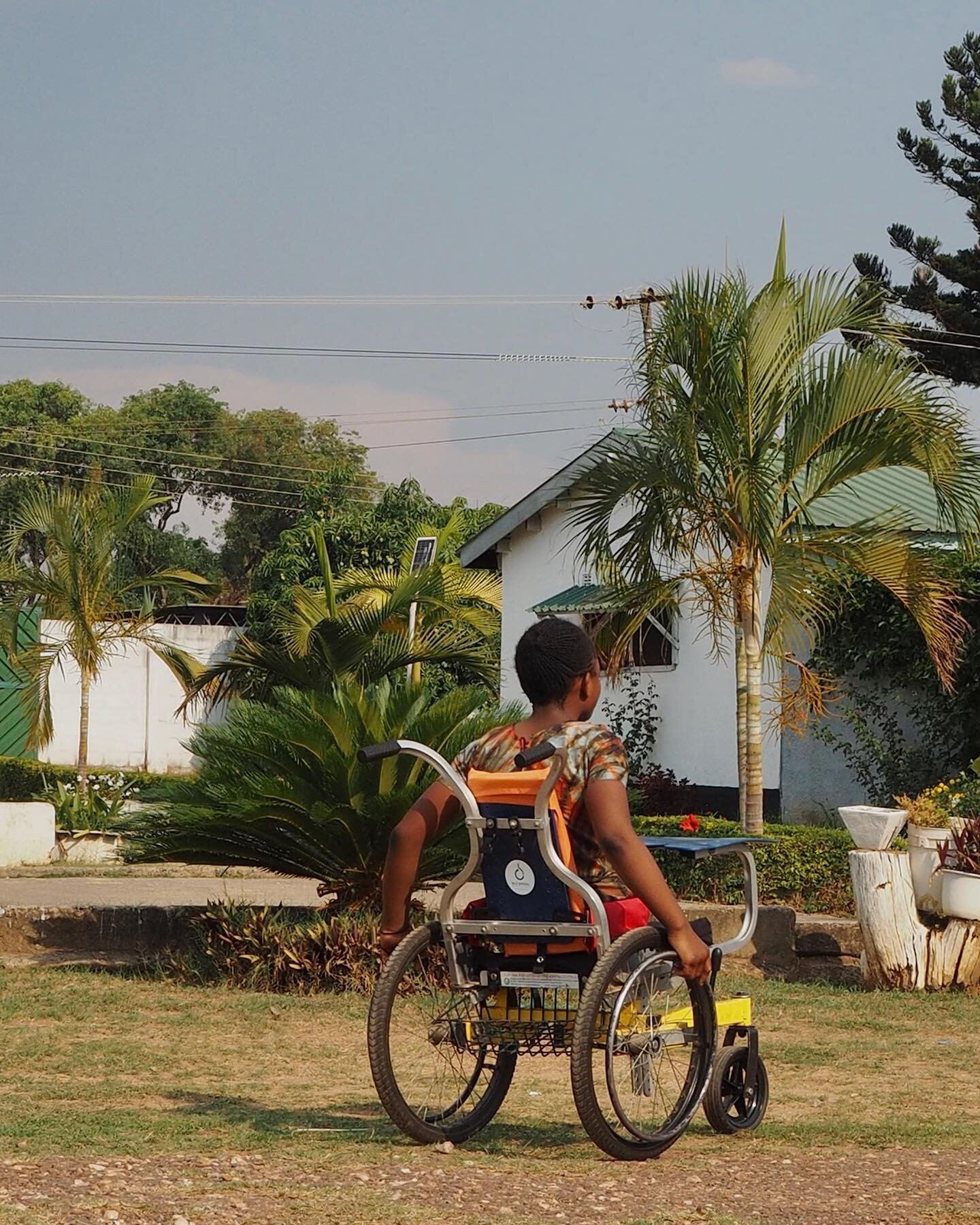 For the past couple of weeks we were in Zambia. Over just 14 days we managed, together with our amazing team, to distribute 33 new wheelchairs to children living with disabilities, check on 30 old wheelchairs (follow-ups), 5 old wheelchairs were rest