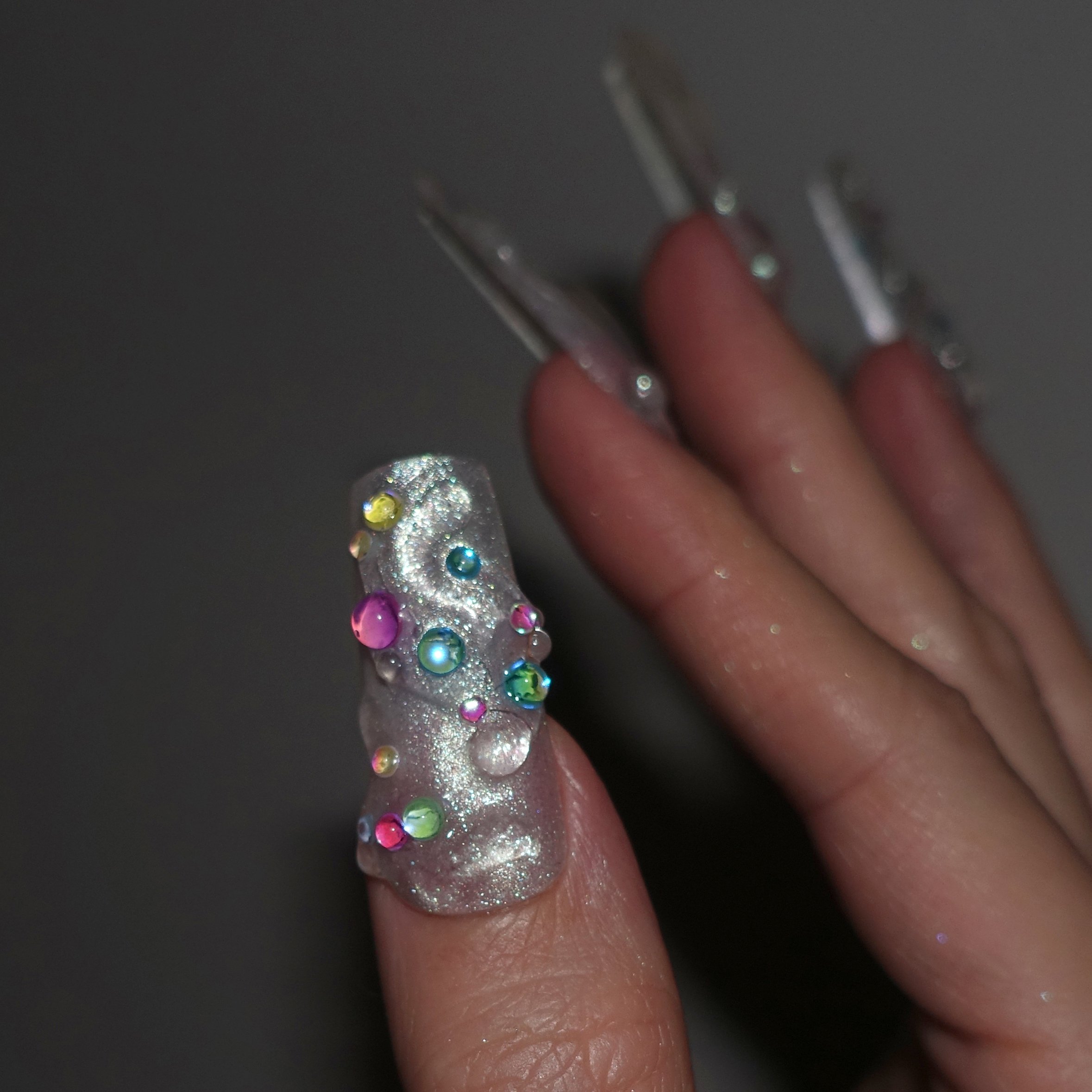 blob press on nails 3D 1.jpg