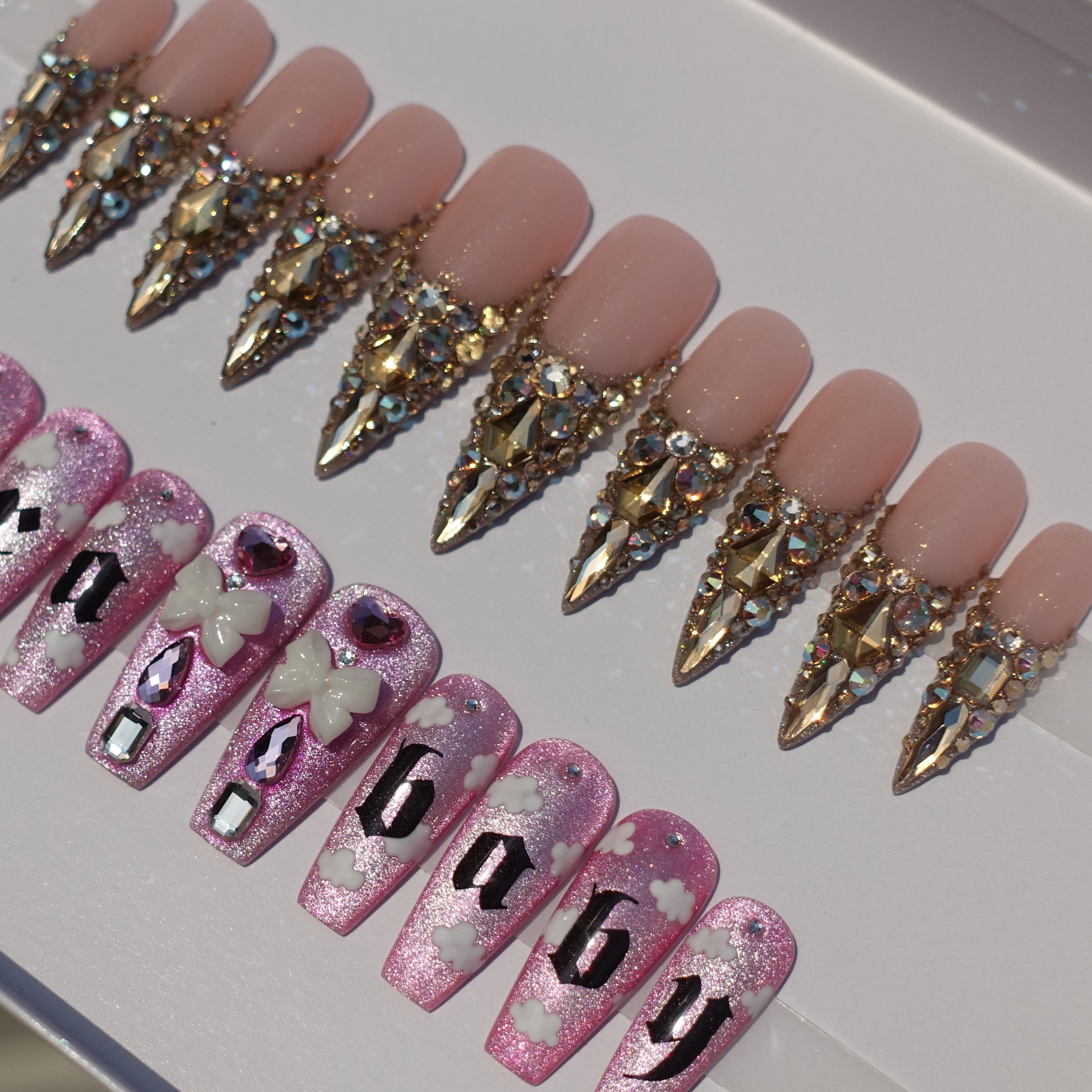luxury glue on nails XL.jpg