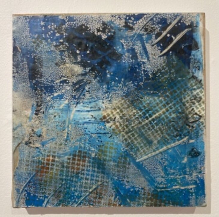 Taira Davis, untitled, high flow acrylic monoprint, 2021, 8"x8"