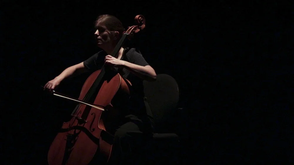 Solo performance, Séverine Ballon,