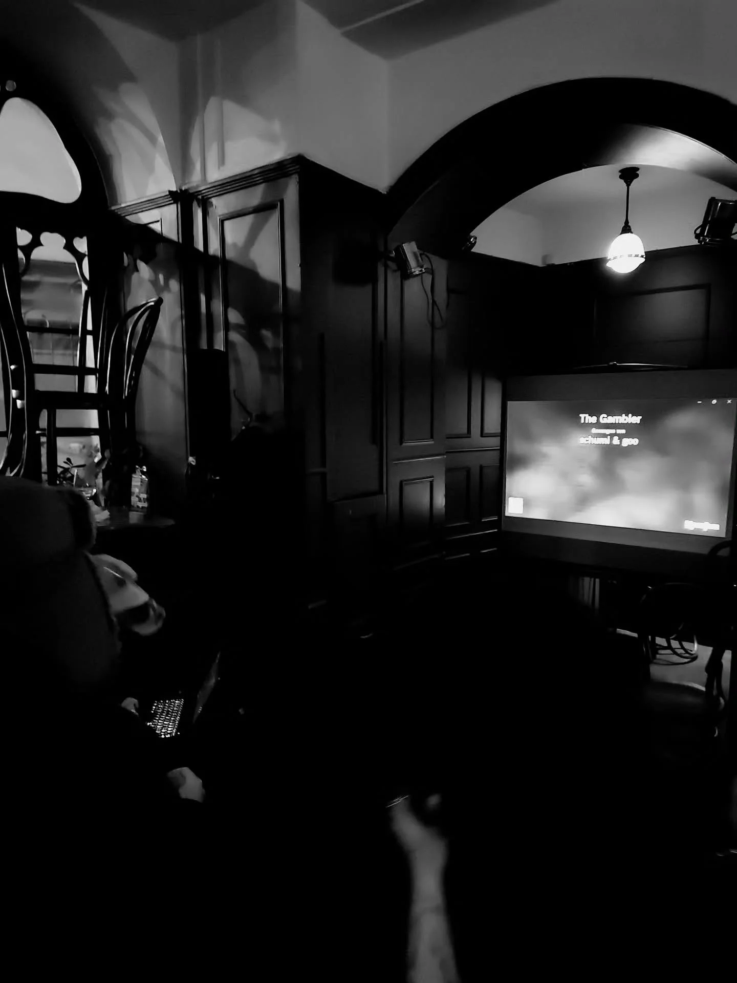 EVENT - 15.01.2026 - ca.19:00 - KARAOKE

#caf&eacute;ducommerce #event #&eacute;v&eacute;nement #karaokenight #karaoke