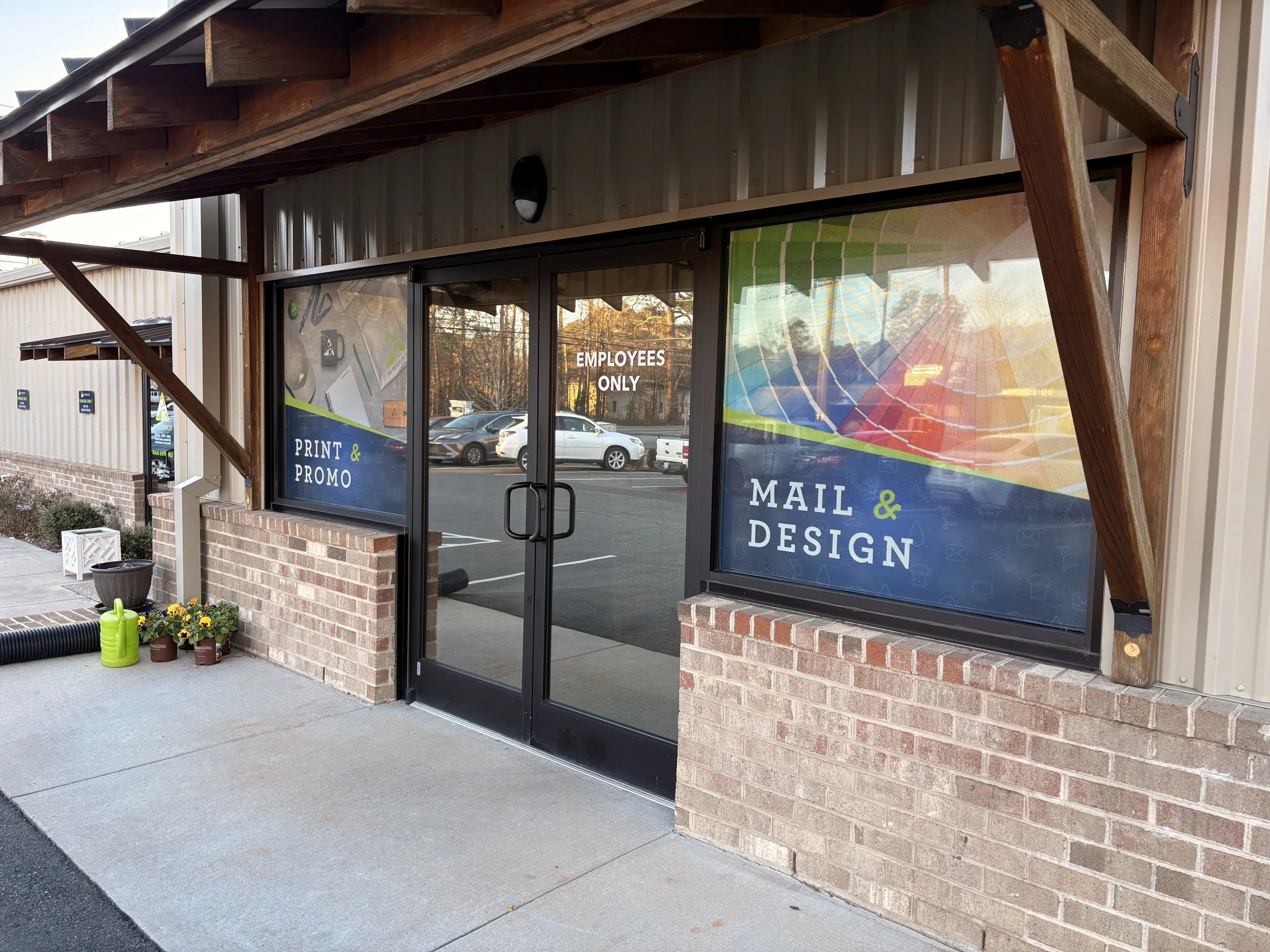 Branded Window Graphics – Ad Resources