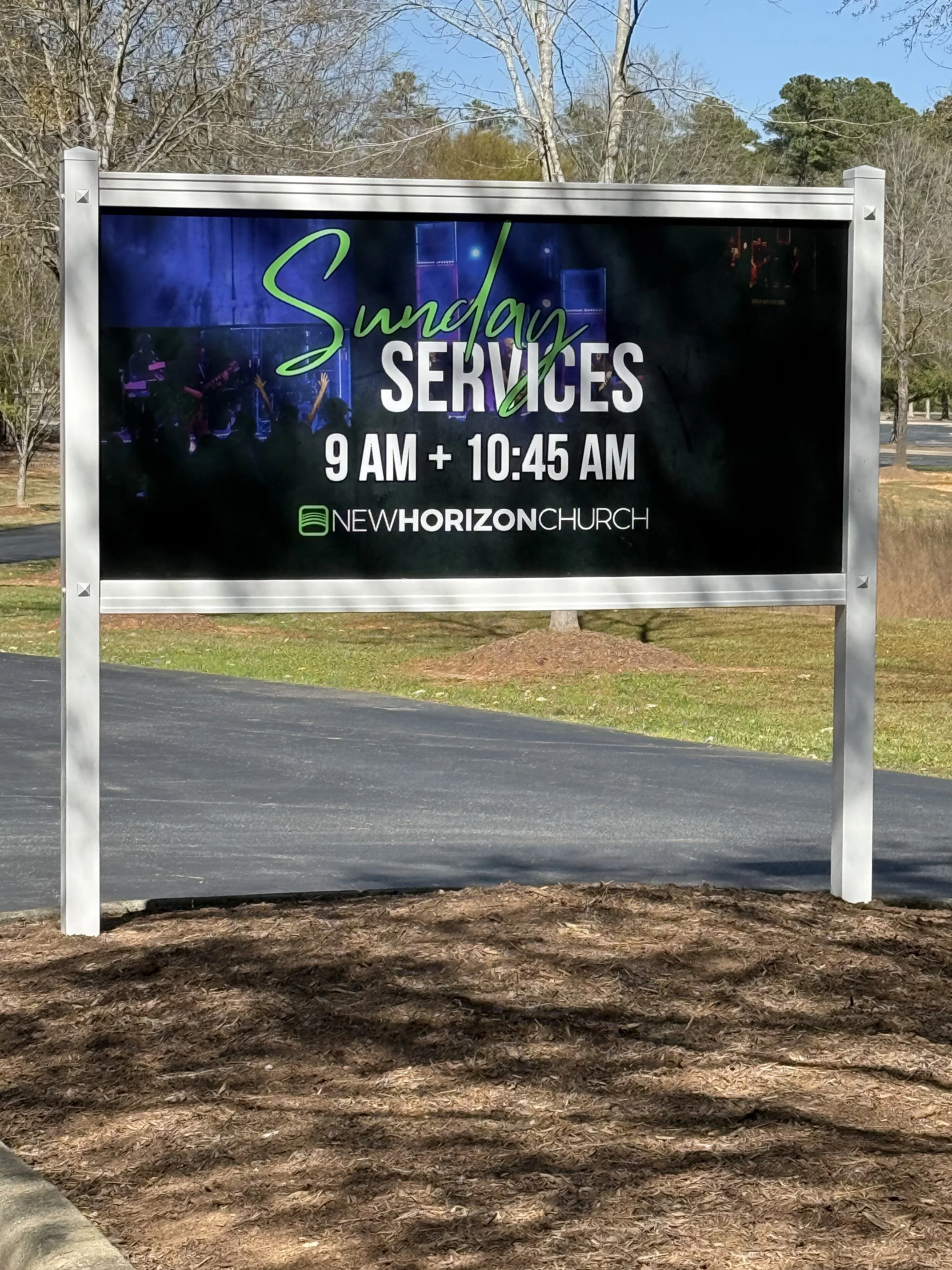 Outdoor Service Schedule Sign – New Horizon Church
