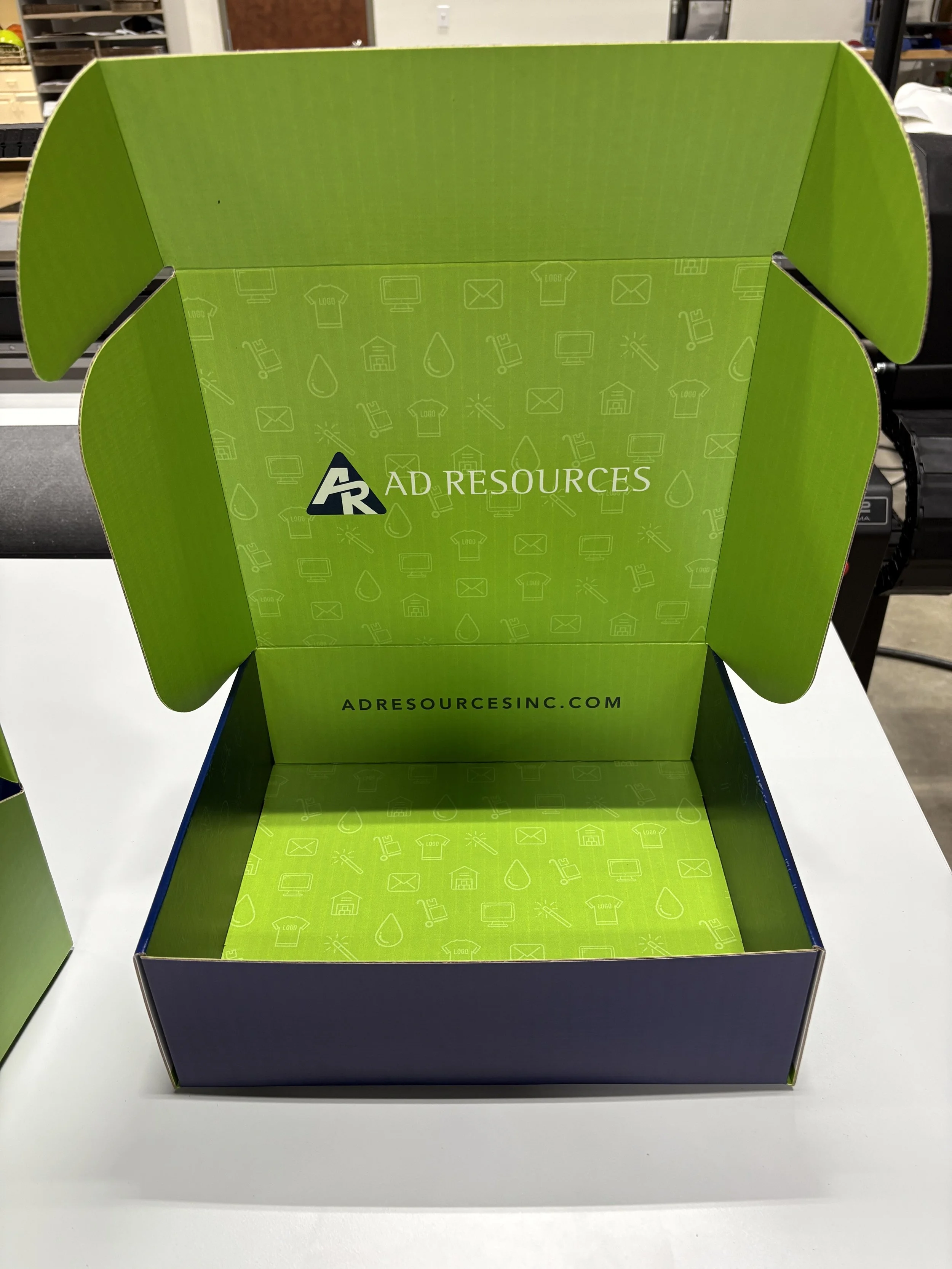 Custom Branded Packaging – Ad Resources