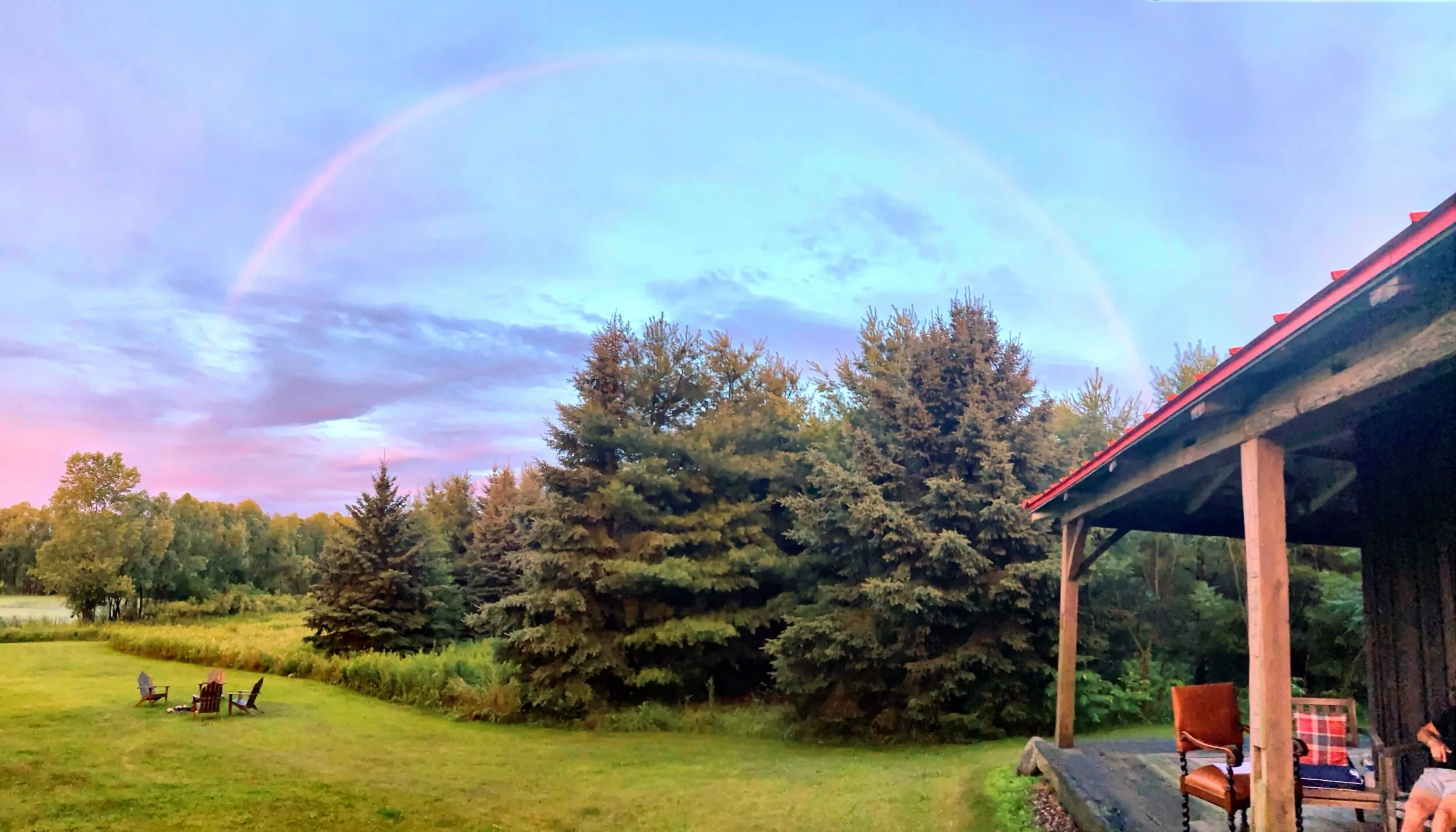 After a lakeside lunch at The Tavern on Woodlake, we headed to our cabin in the woods. That evening  our friends came over to celebrate my birthday with us. We all enjoyed cocktails on the wraparound porch and take-out dinner with a view of this ins…