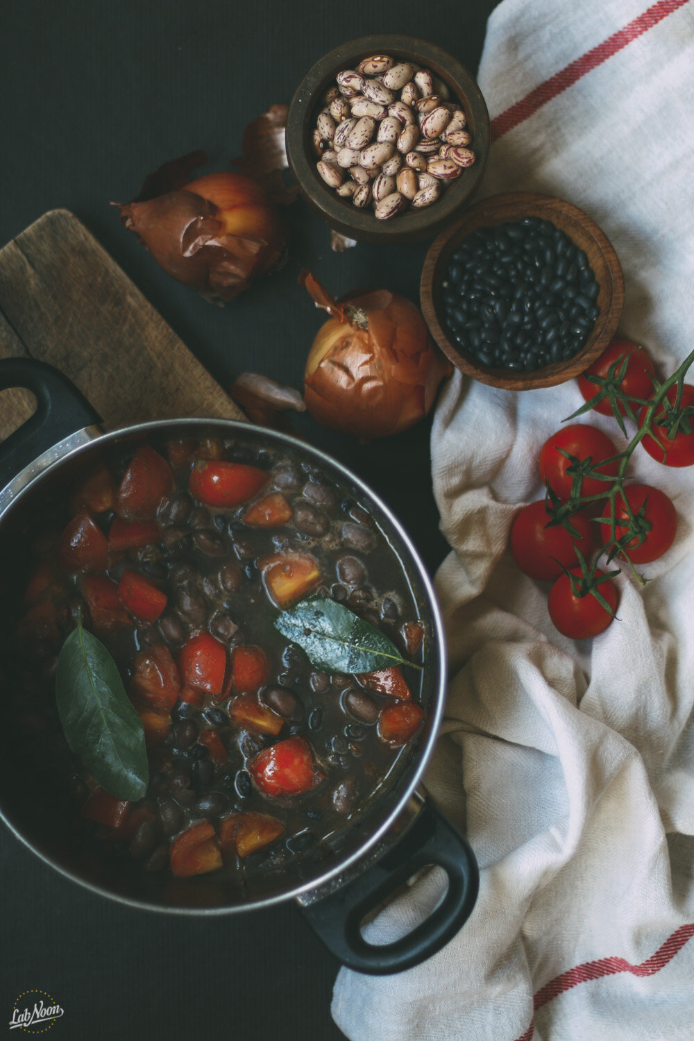 Vegan-Rice-and-Beans-Stew-Rico-e-Stufato-Vegano-di-Fagioli-Lab-Noon-1-of-6.jpg