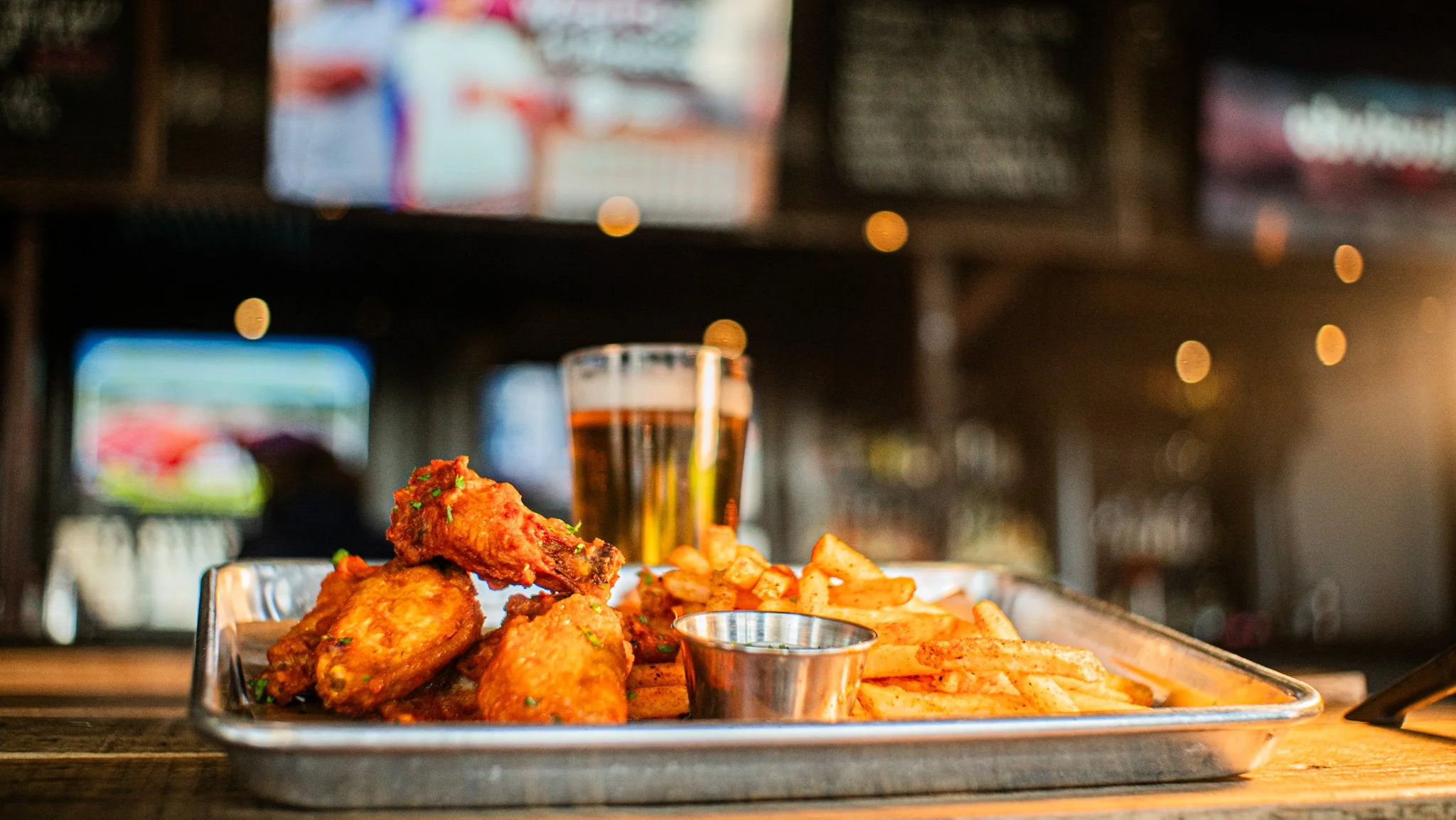 Big Game Buckets, Burgers &amp; Beer at Henry's Majestic